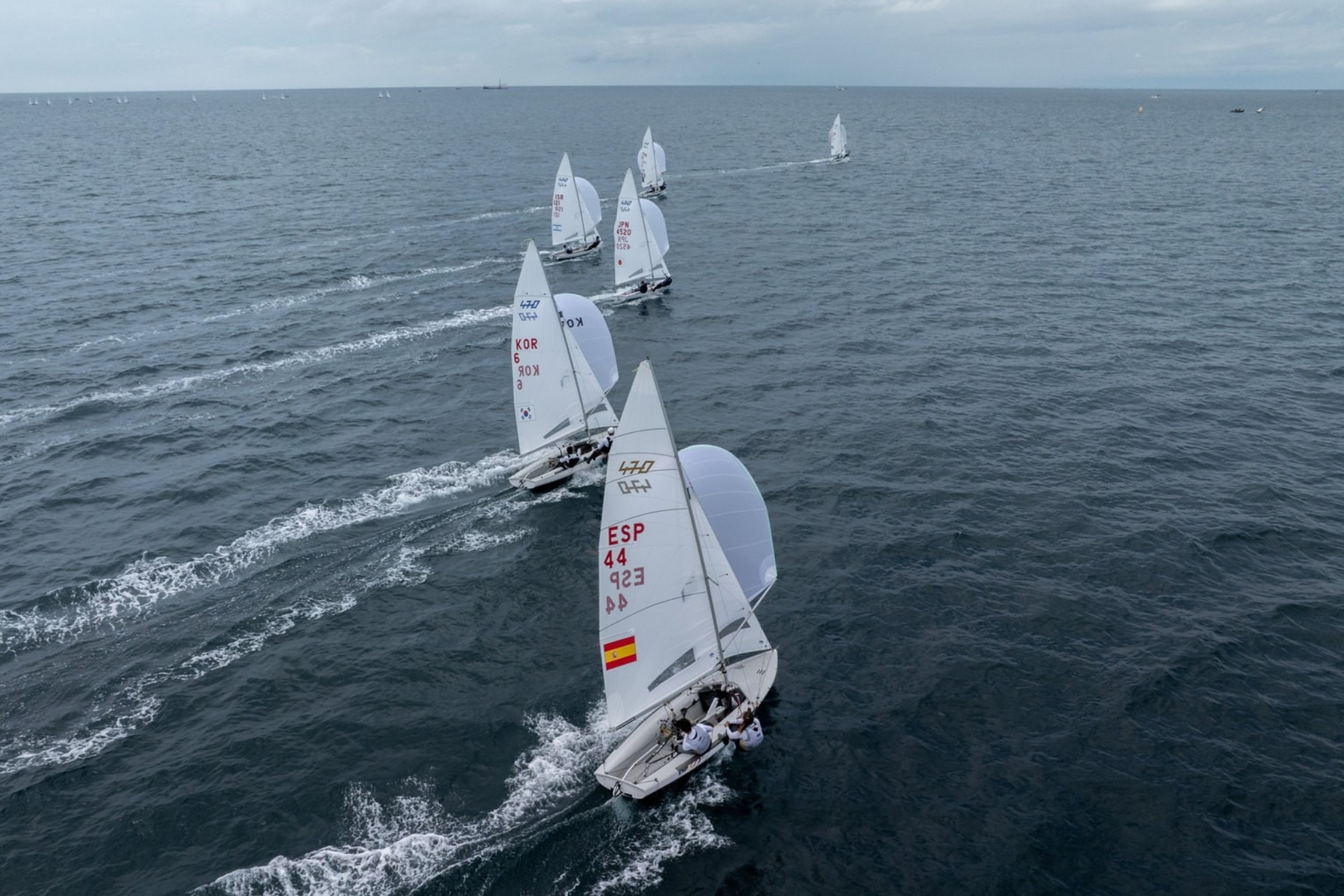 Xammar y Cardona, durante una de las pruebas disputadas en Japón. Junichi Hirai | 470 Class