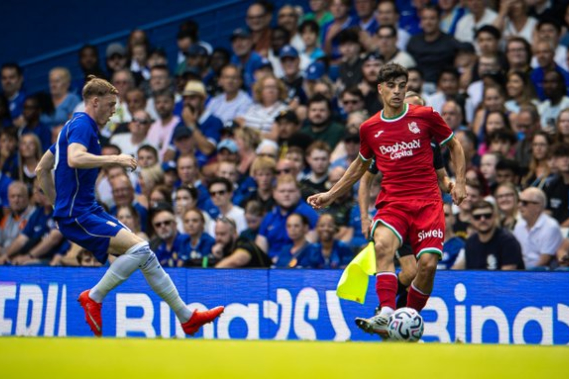 Jon Martín, en una acción del amistoso de la Real contra el Chelsea. REAL SOCIEDAD