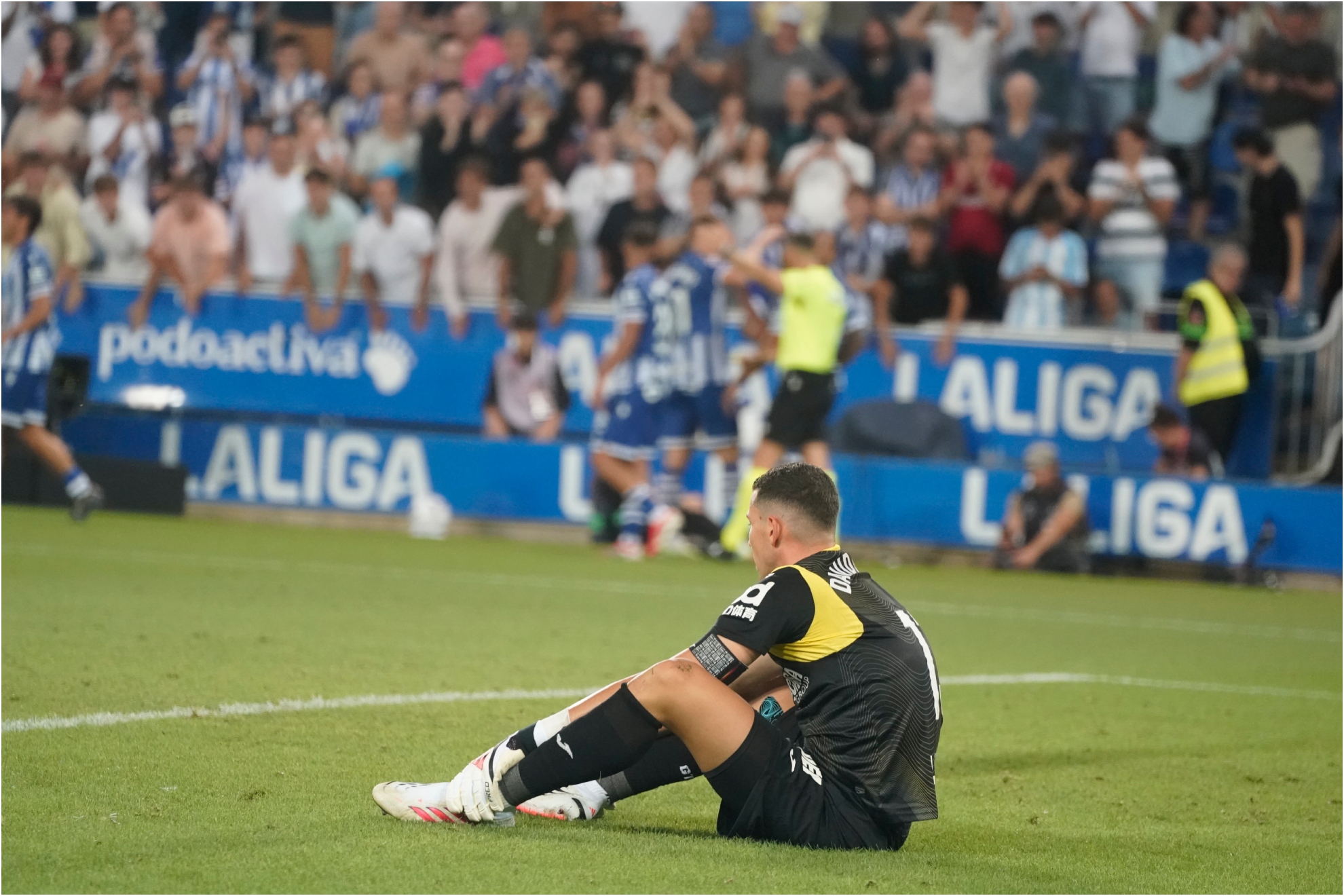 David Soria se lamenta tras uno de los goles. LINO GONZALEZ