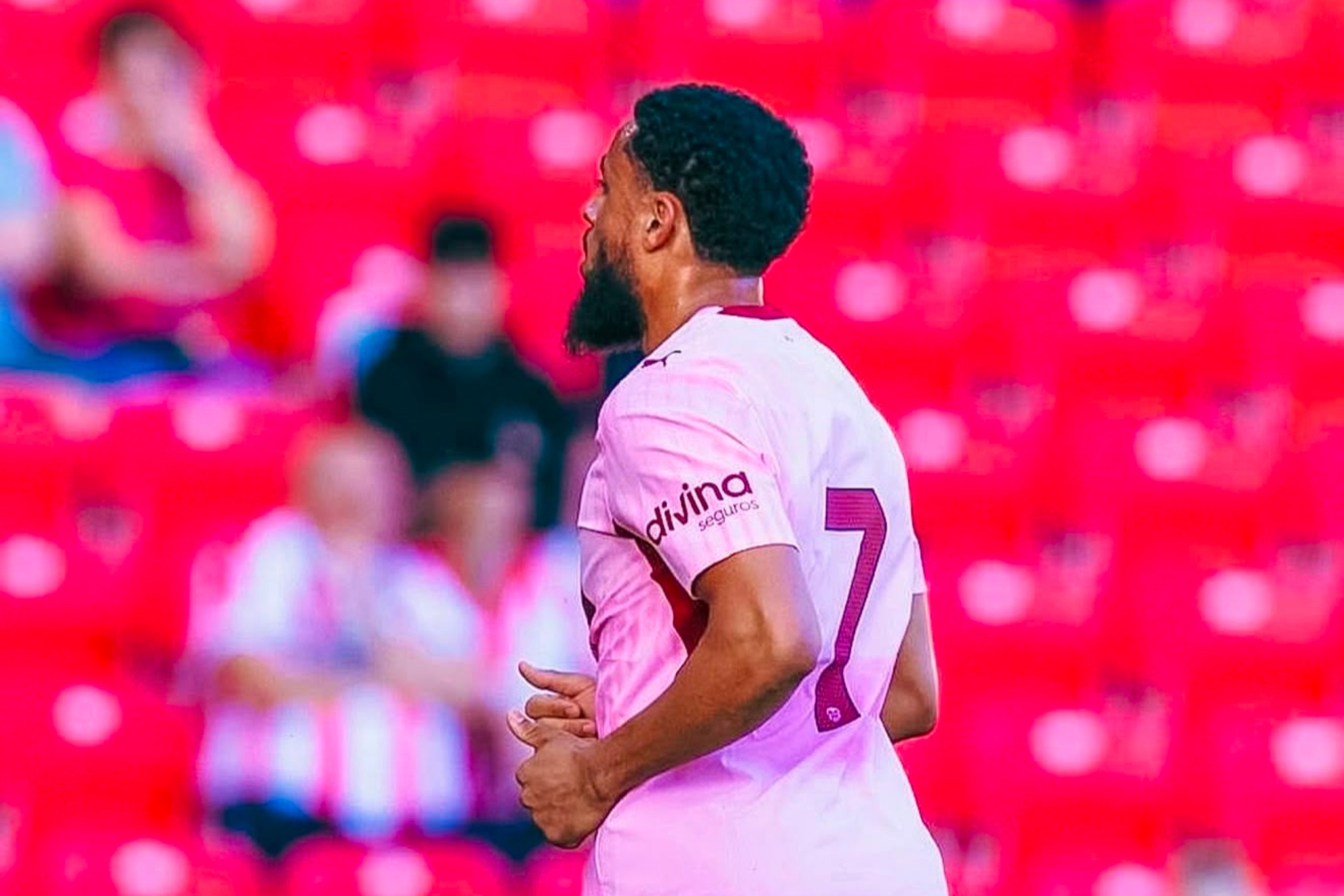 Danjuma durante un partido de pretemporada.