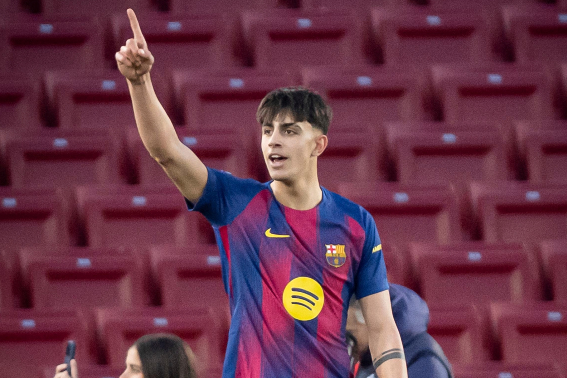 Marc Bernal, en un partido con el Barcelona. LALIGA