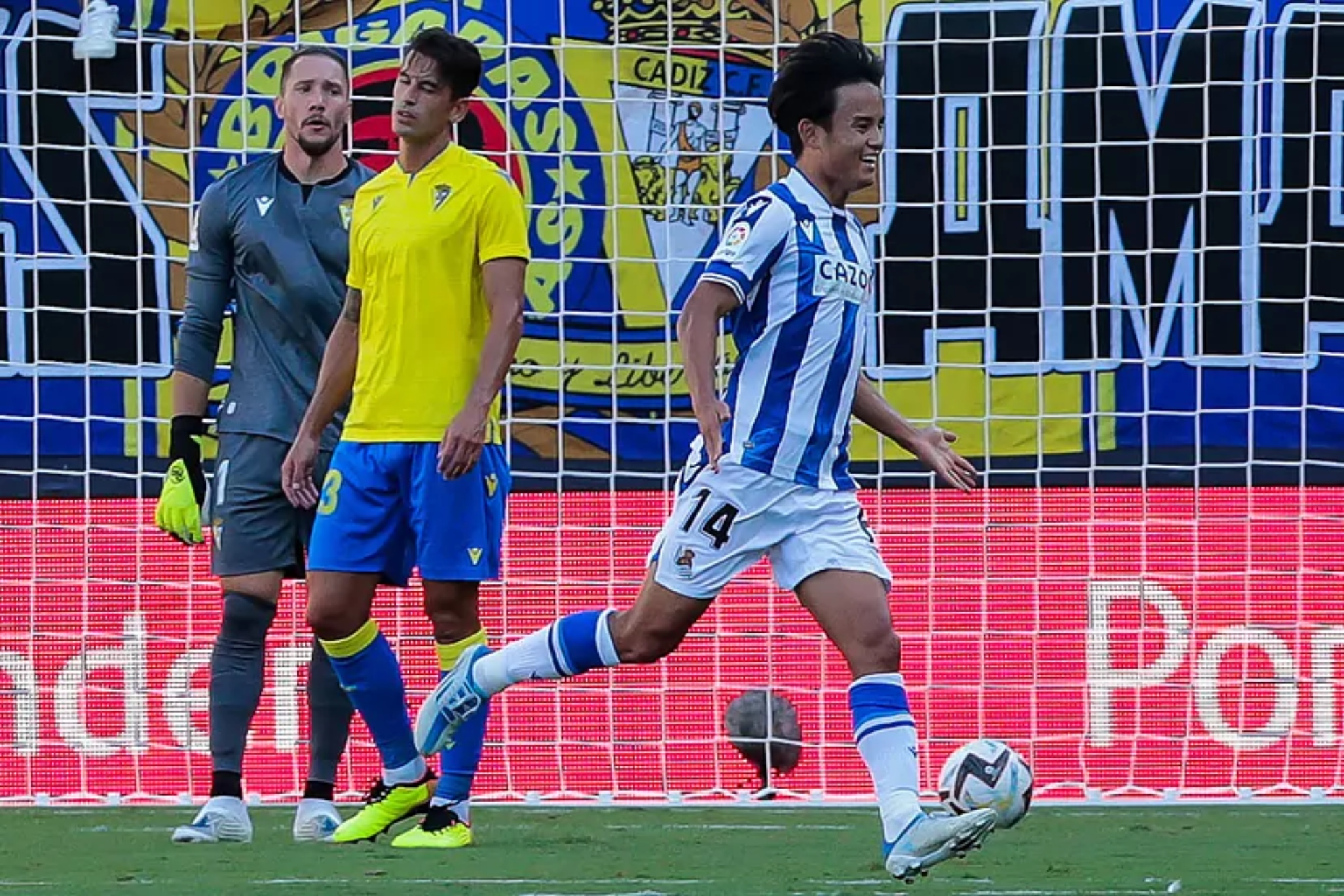 Take Kubo celebra el gol con el que le dio el triunfo a la Real en Cádiz en la 2022-23. REAL SOCIEDAD