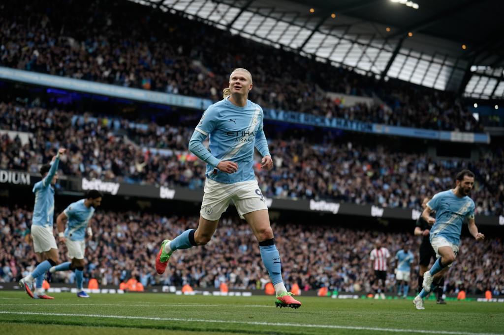 Erling Haaland celebra un tanto con el Manchester City.