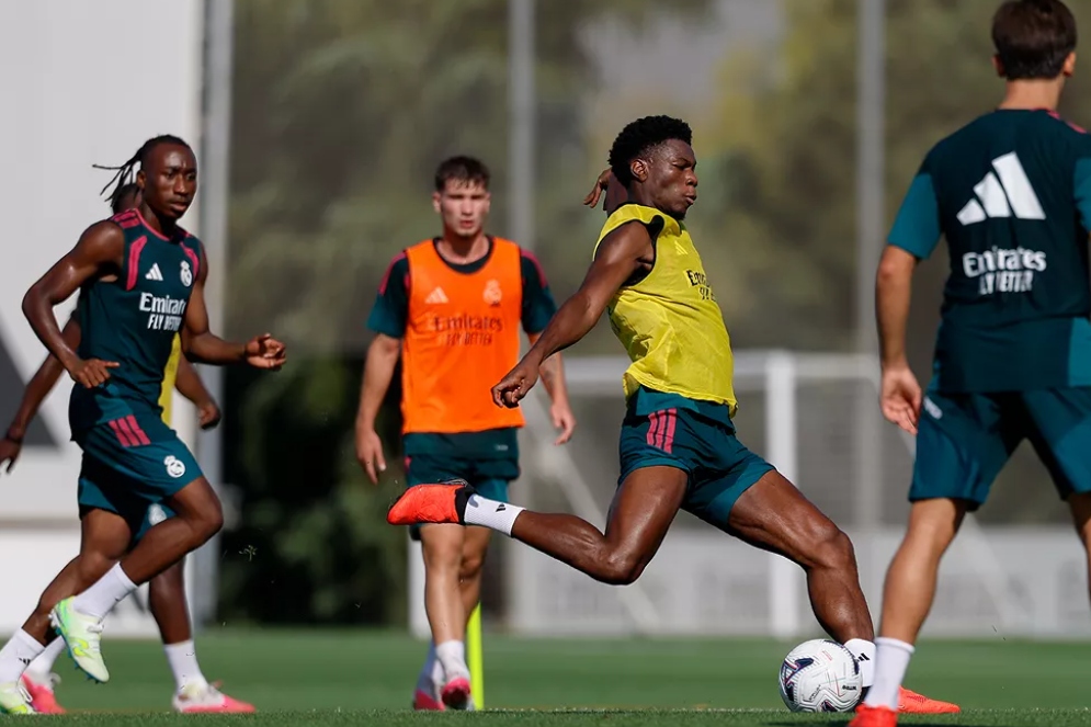 Tchuiaméni, en el entrenamiento de este martes de Valdebebas Realmadrid.com