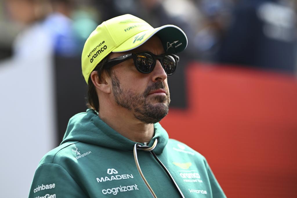 Fernando Alonso, con Aston Martin, en un GP de esta temporada. LAPRESSE