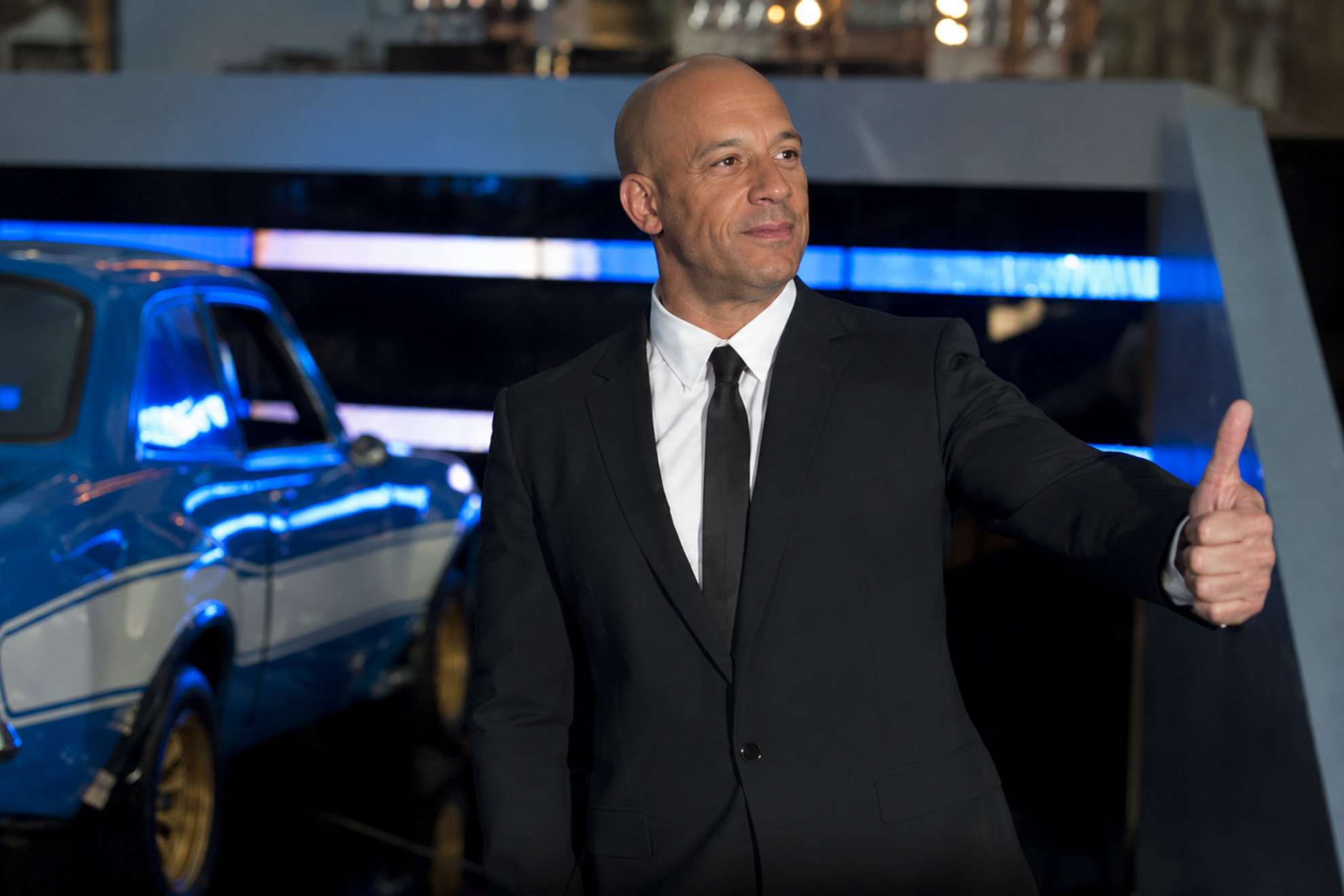 Vin Diesel levantando el pulgar EFE