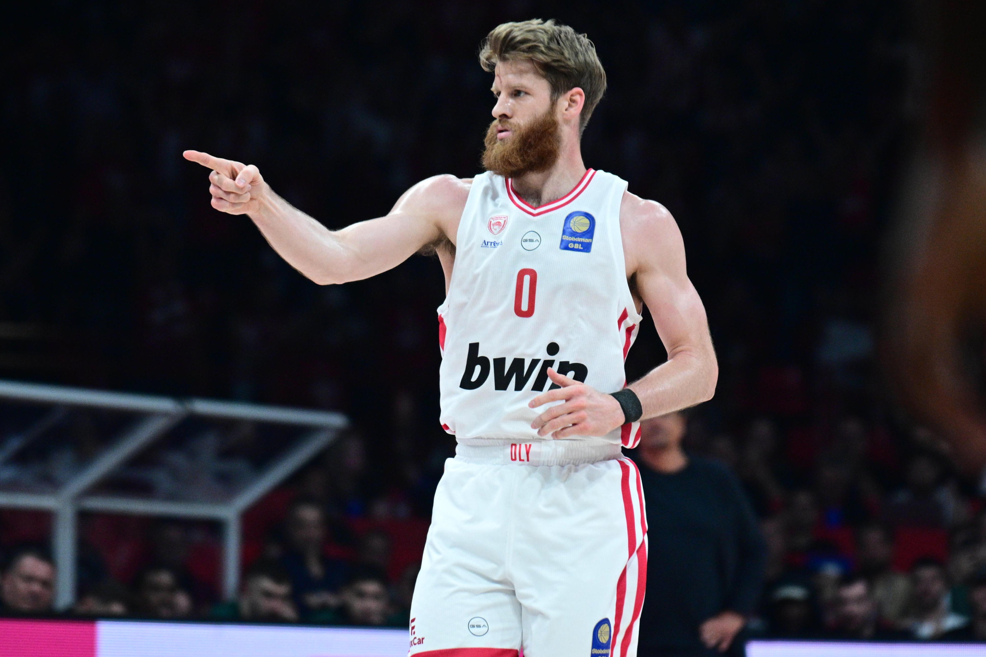 Thomas Walkup en un partido de la Euroliga Olympiacos