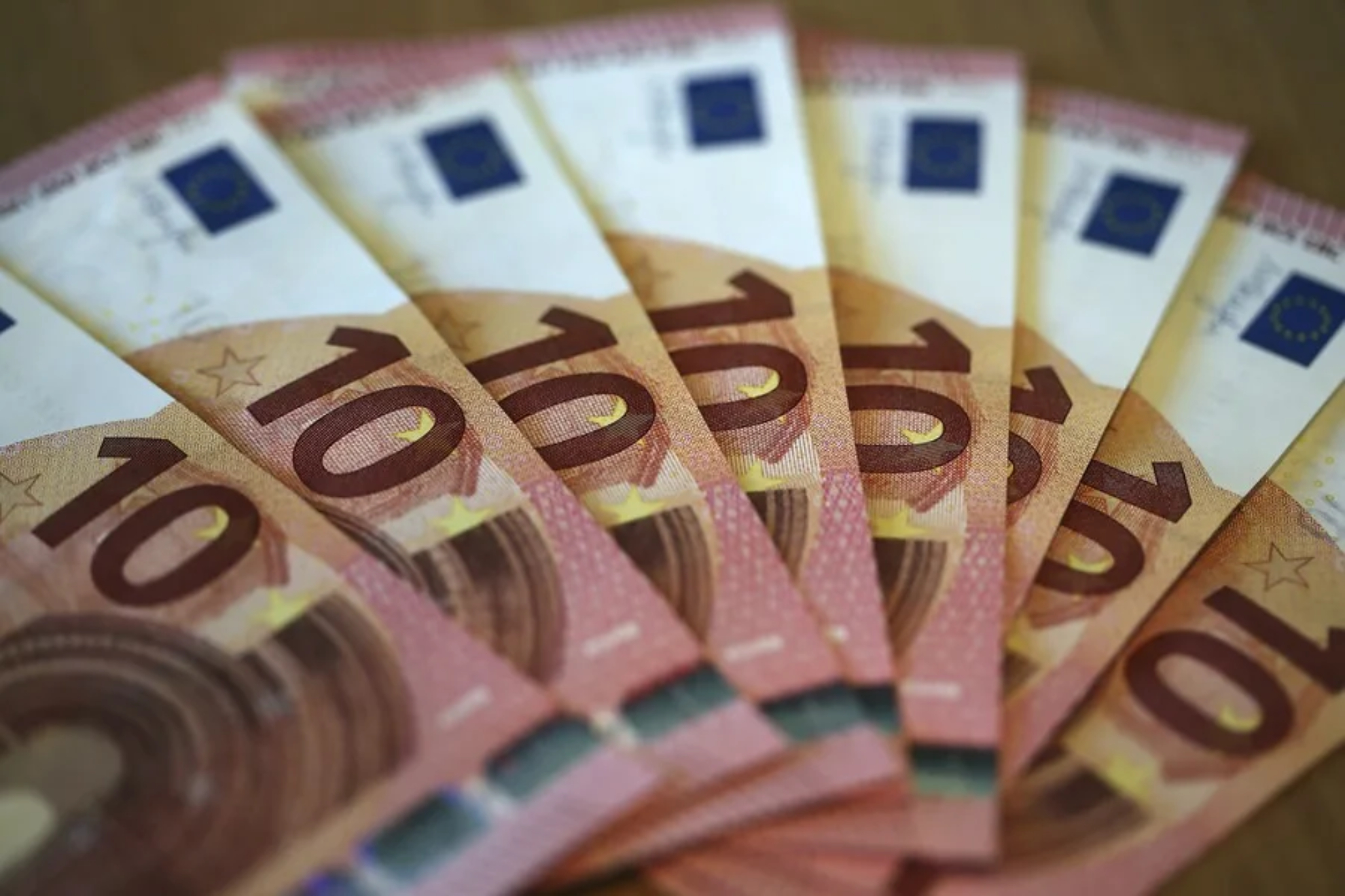 Dinero, en euros EFE
