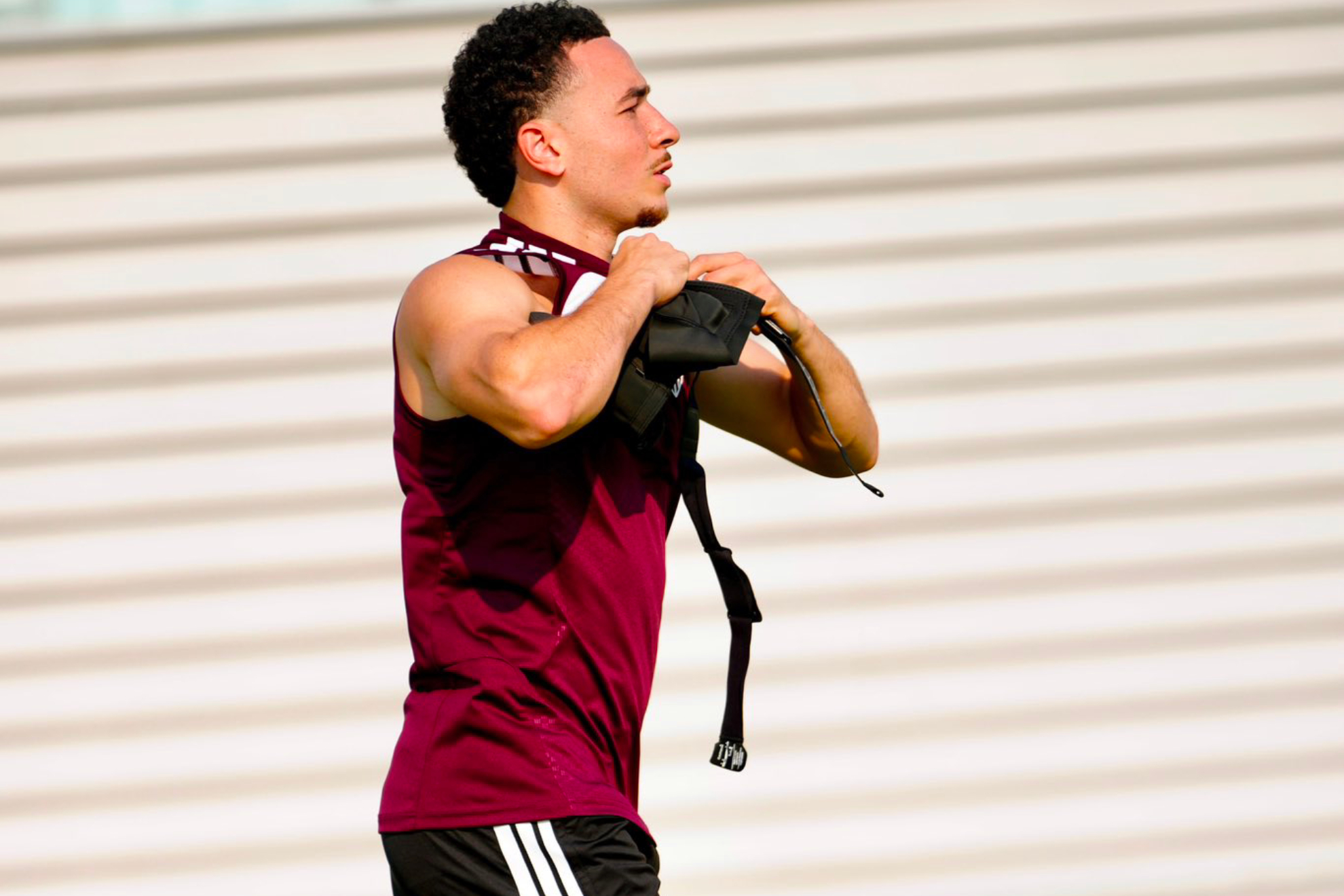 Vargas, en un entrenamiento en la ciudad deportiva SEVILLA FC