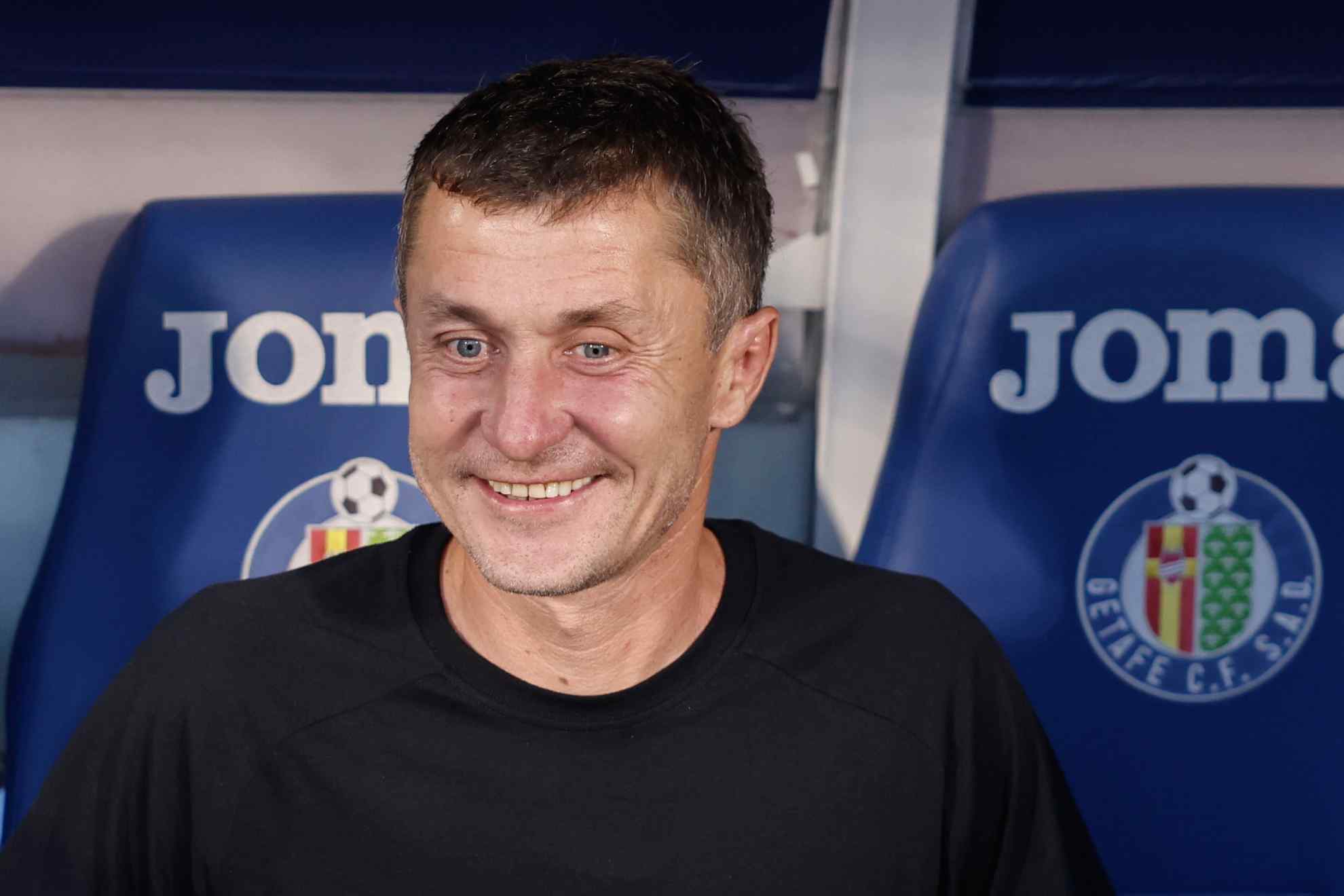 Sasa Ilic, entrenador del Partizán, antes de comenzar el partido de play-off ante el Getafe. EFE
