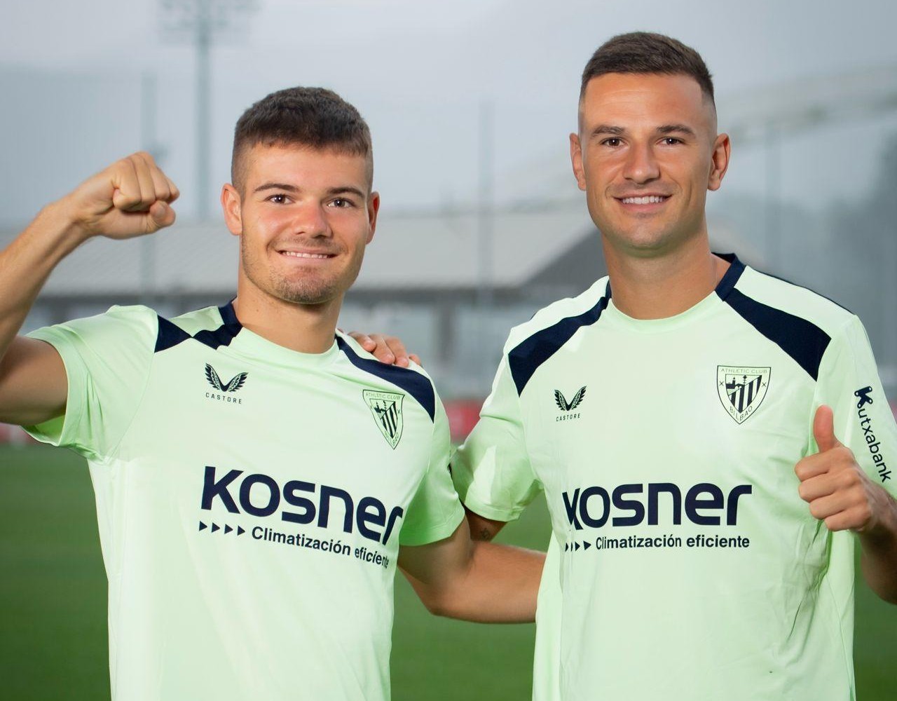 Canales y Guruzeta ,presentando el nuevo patrocinador del primer equipo. Athletic Club