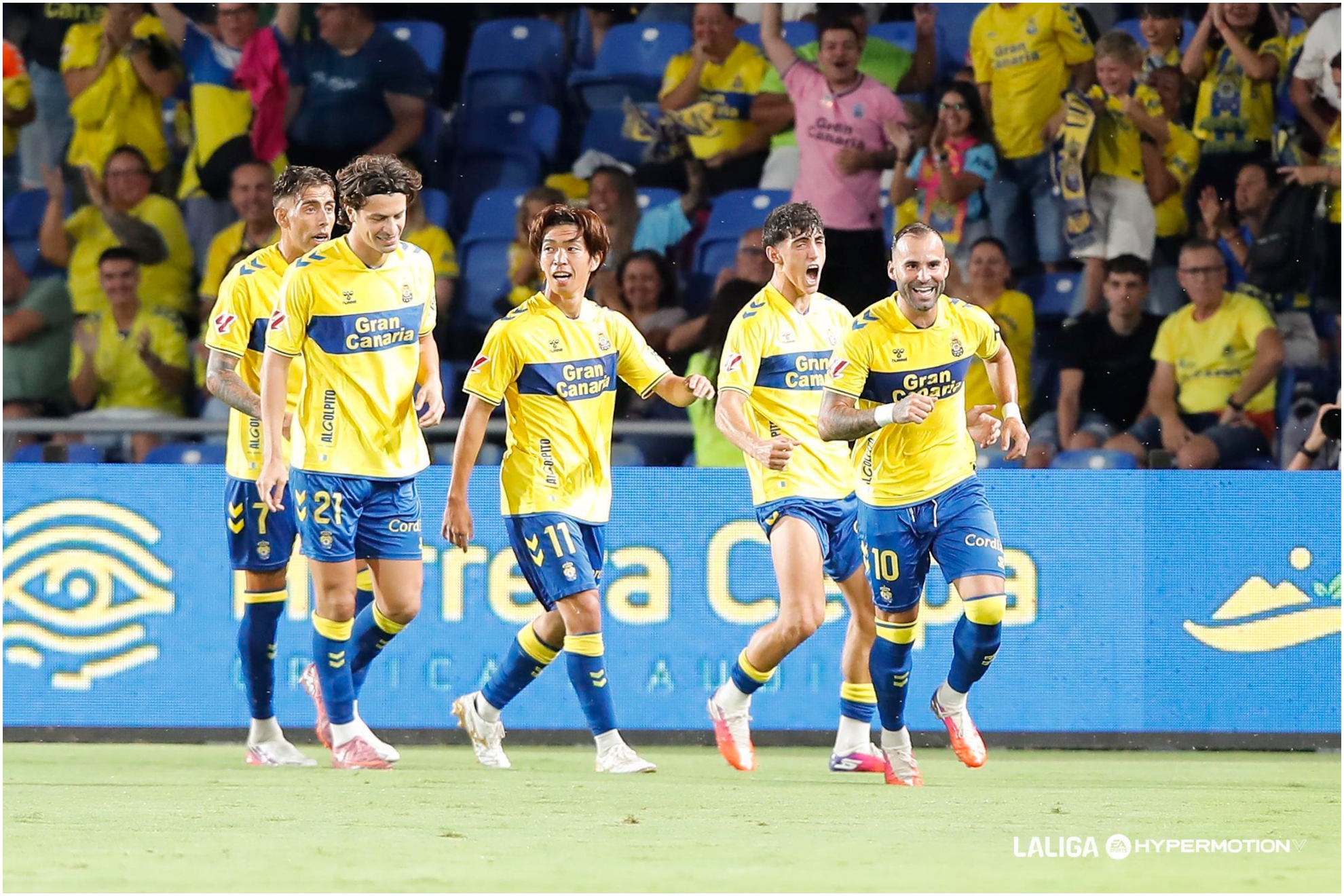Los jugadores de Las Palmas en un partido de pretemporada.