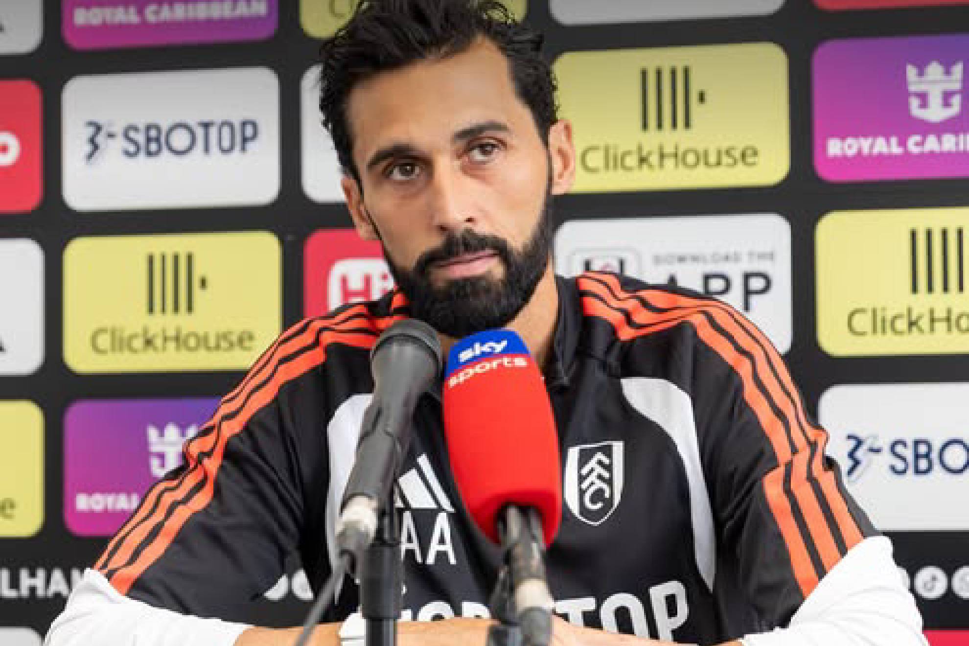 Arbeloa se mostró encantado con los fichajes de Gonzalo García y César Palacios