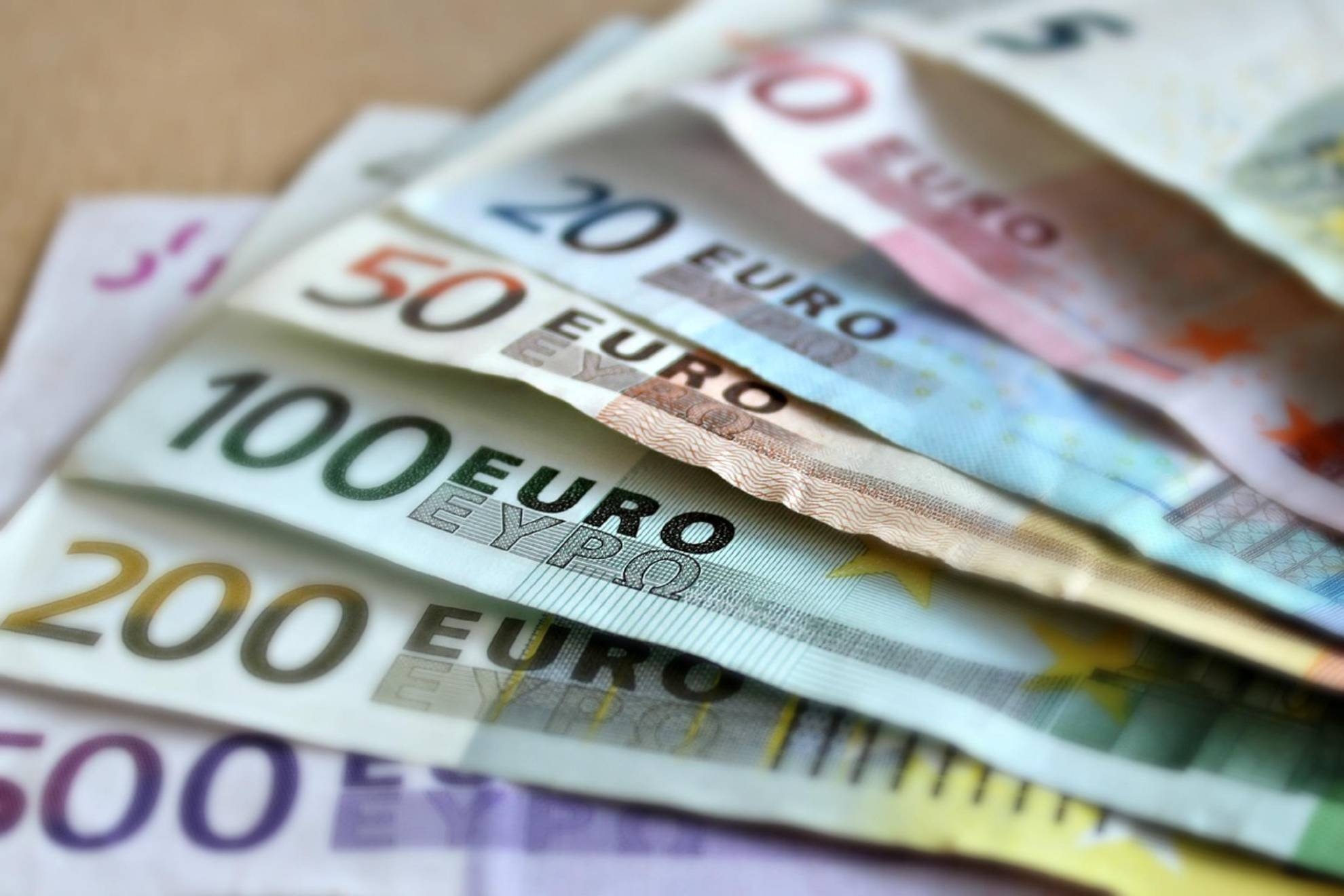 Dinero en efectivo. Pixabay.