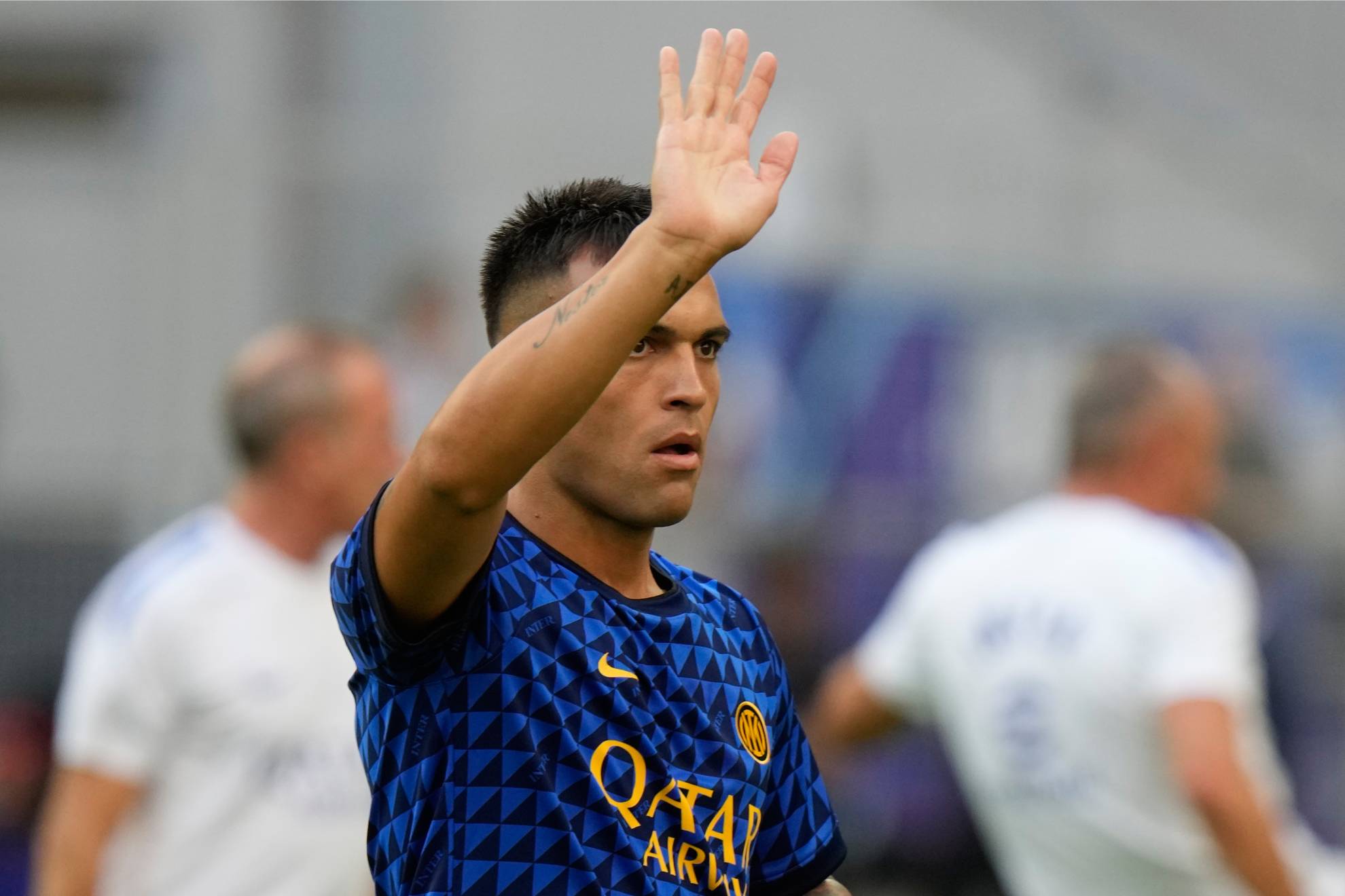 Lautaro, en el calentamiento antes del partido del Inter ante el Monza. Luca Bruno