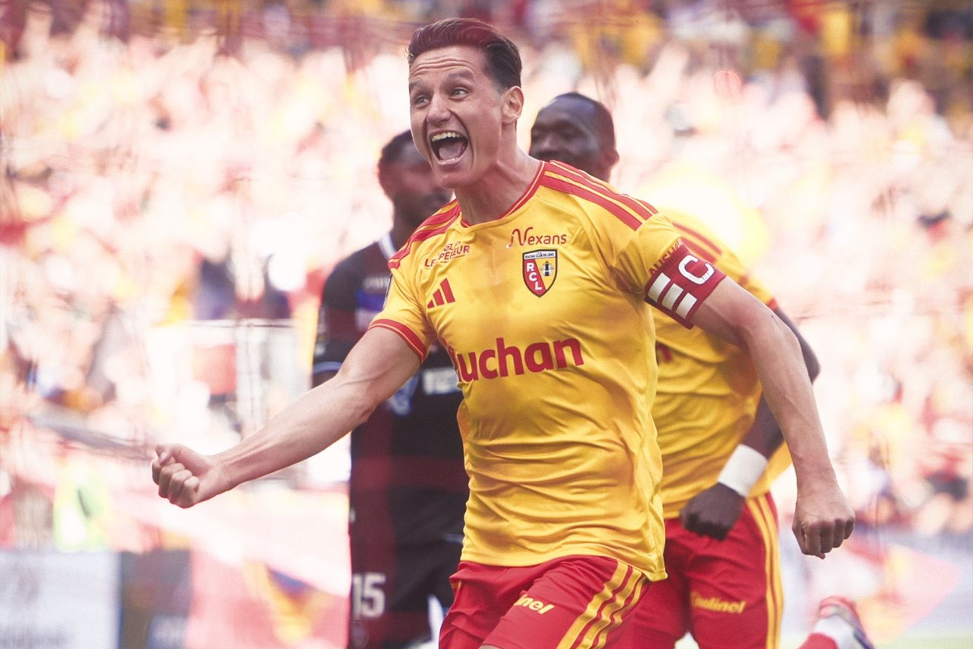 Thauvin celebra su gol contra el Auxerre @Ligue1