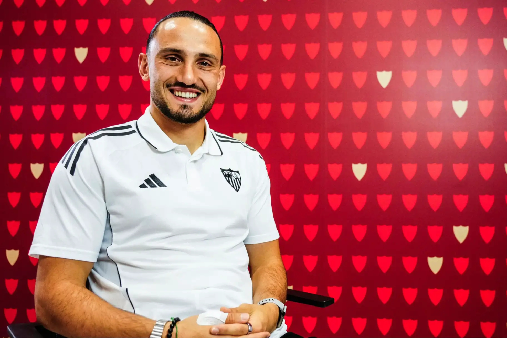Giorgi Kochorashvili, durante la entrevista SEVILLA FC