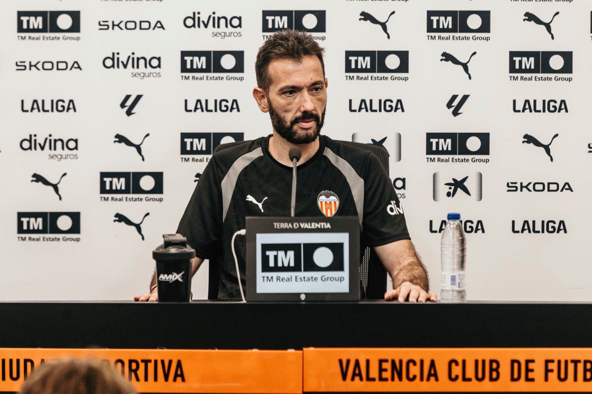 Carlos Corberán, en rueda de Prensa. VALENCIA CF