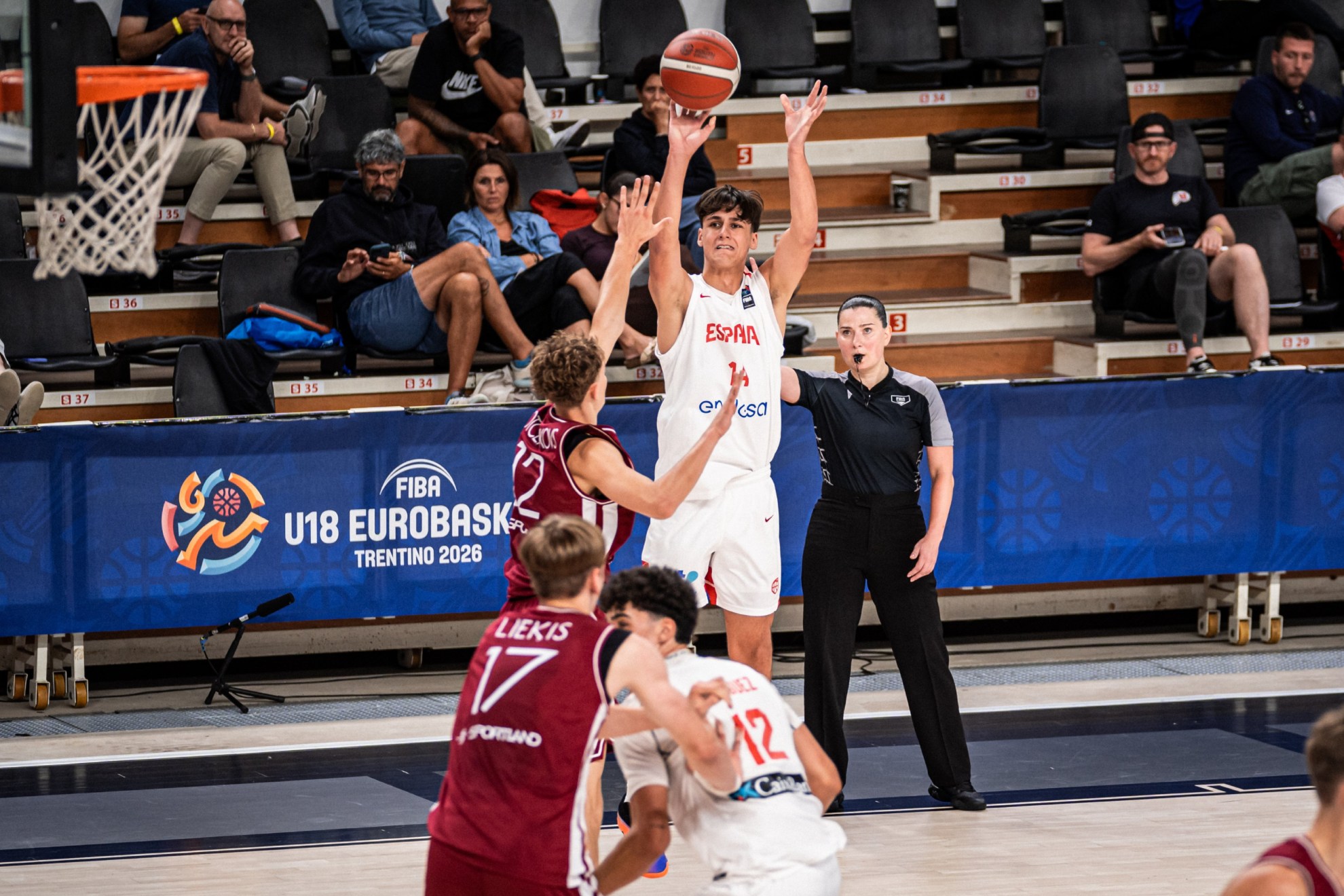 Niebla, en un partido de la selección en el Europeo sub18 FIBA Europe.