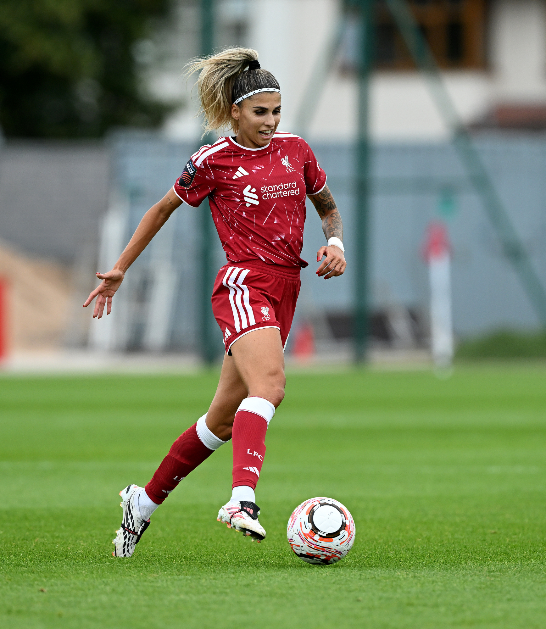 Natalia Ramos durante un partido de pretemporada con el Liverpool.