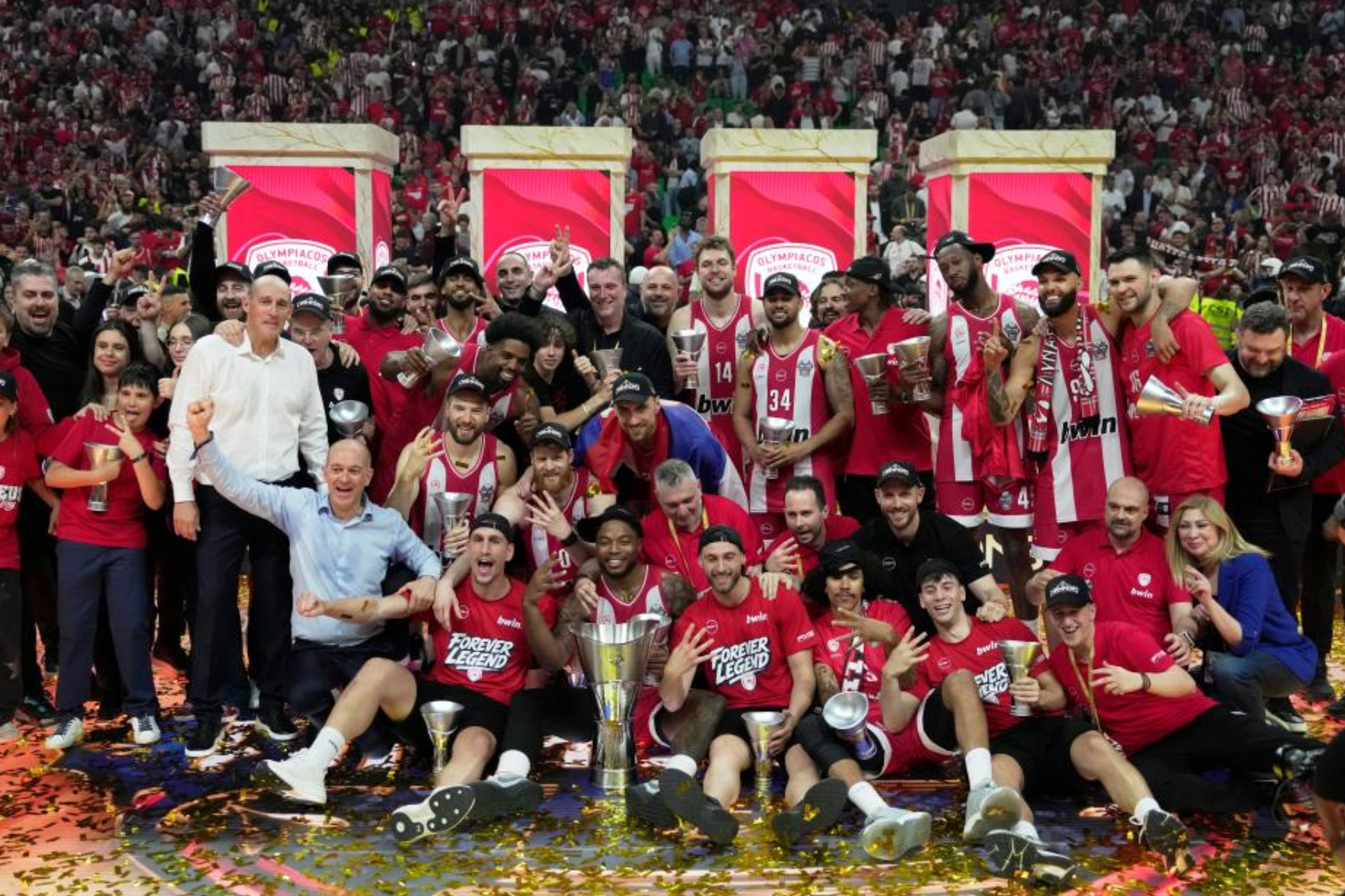 El Olympiacos campeón de la Euroliga en 2026. LAPRESSE.