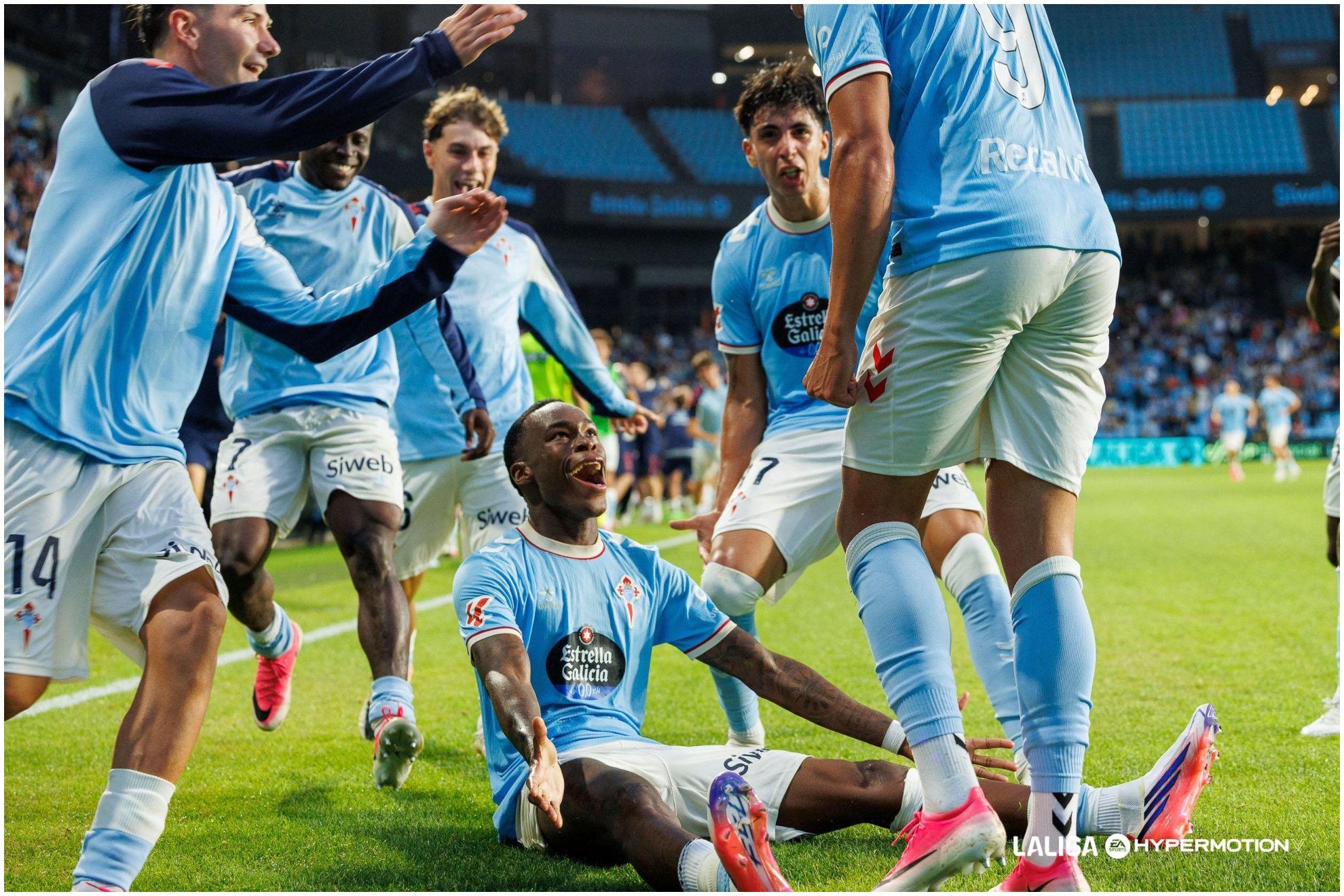 Los jugadores del Celta Fortuna celebrando un gol.