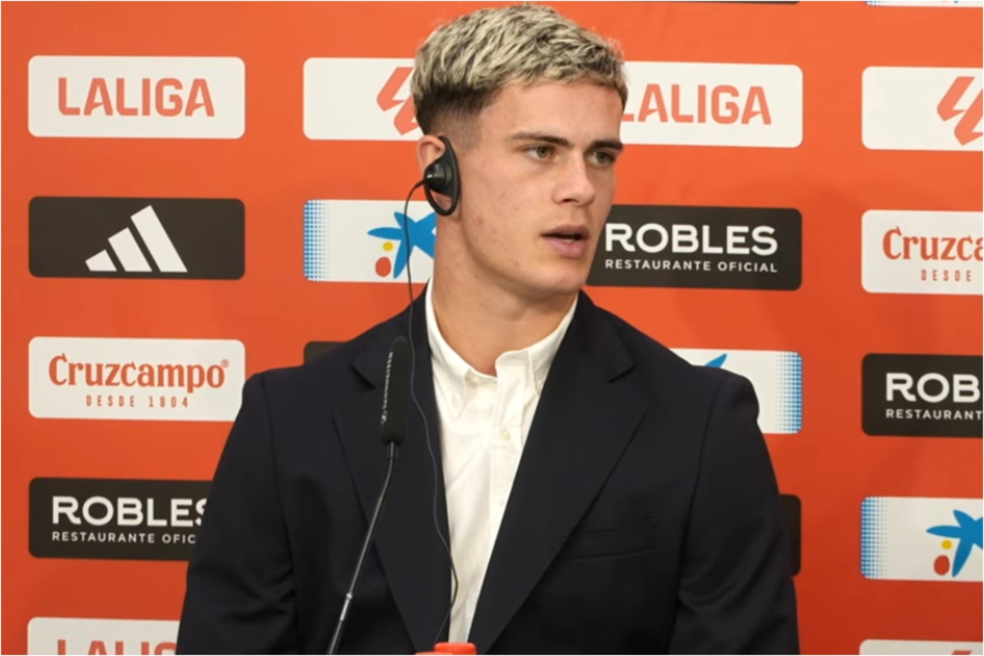 Robbie Ure, en rueda de prensa.