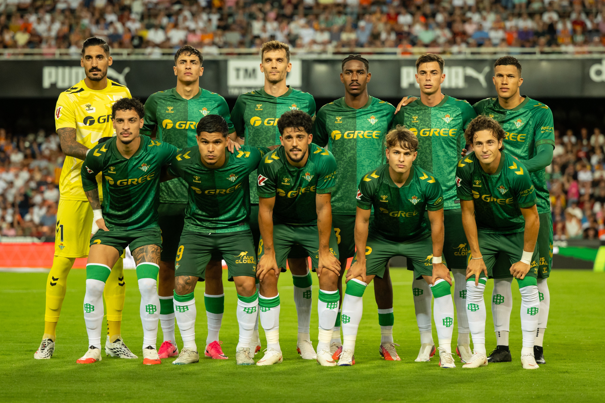 Once titular del Betis en Mestalla REAL BETIS