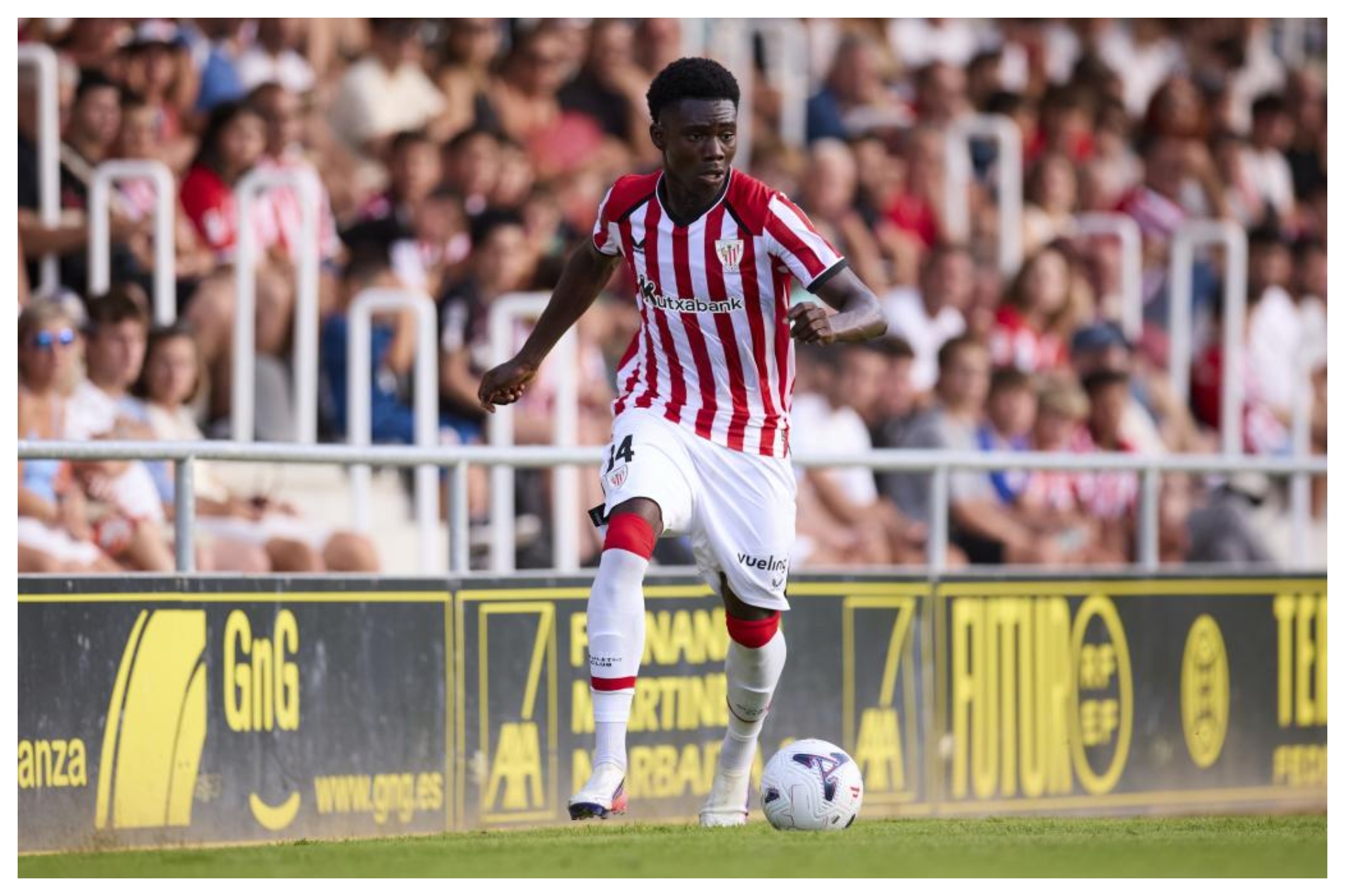 Elijah Gift, en un partido de esta pretemporada con el Athletic Ricardo Larreina