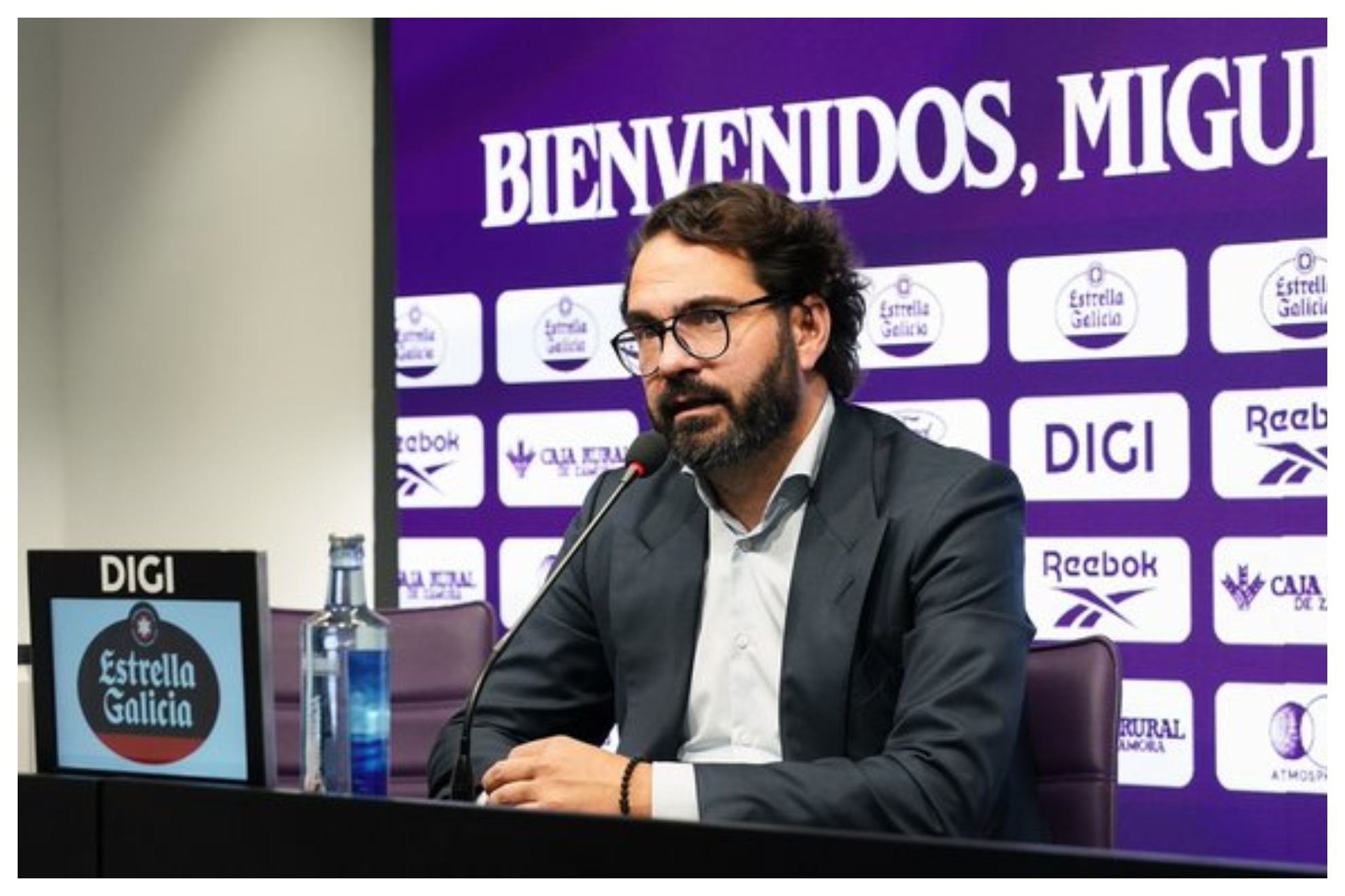 Víctor Orta, durante la presentación de Miguel Rubio y Homam REAL VALLADOLID