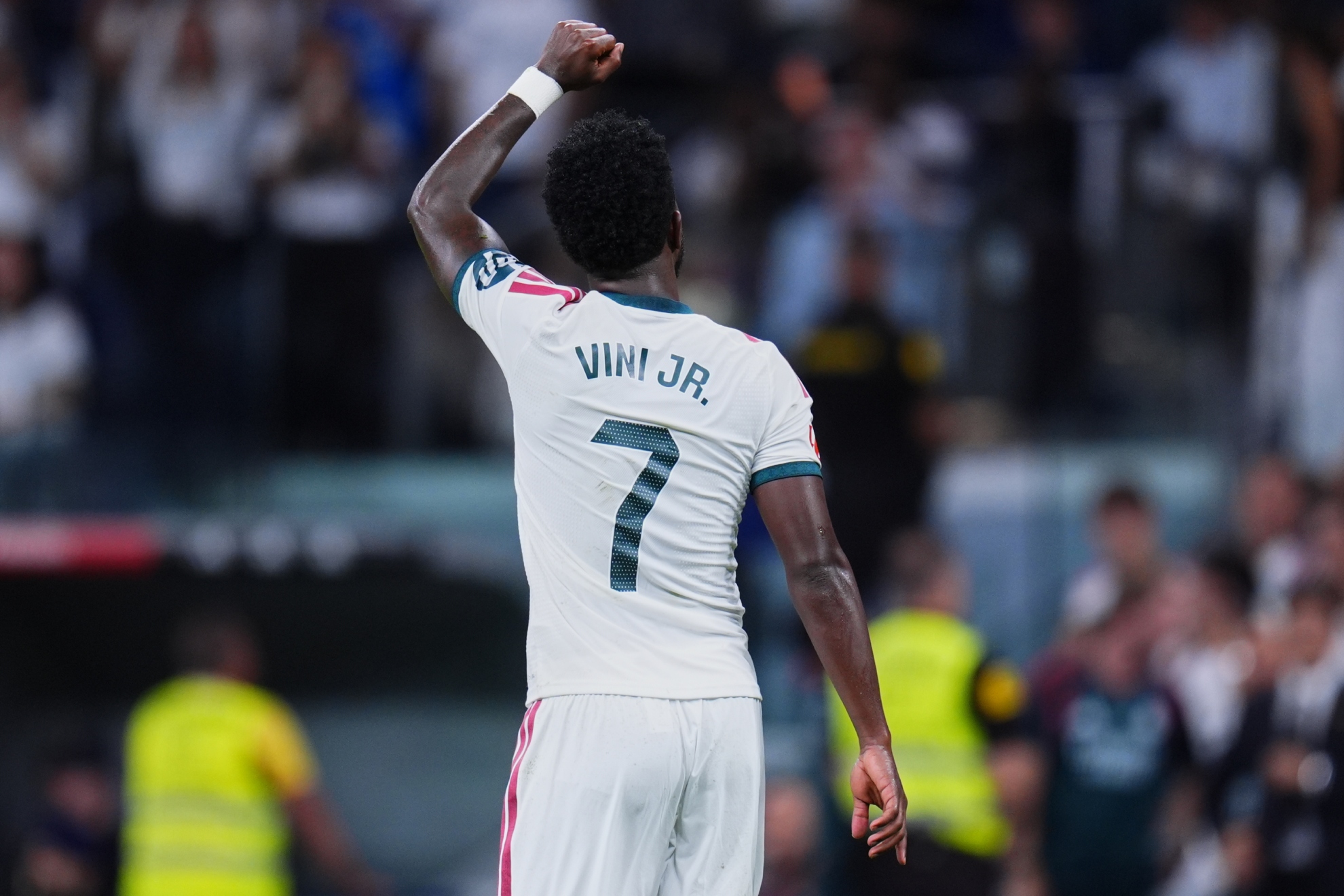 Vinicius celebrando su tanto.