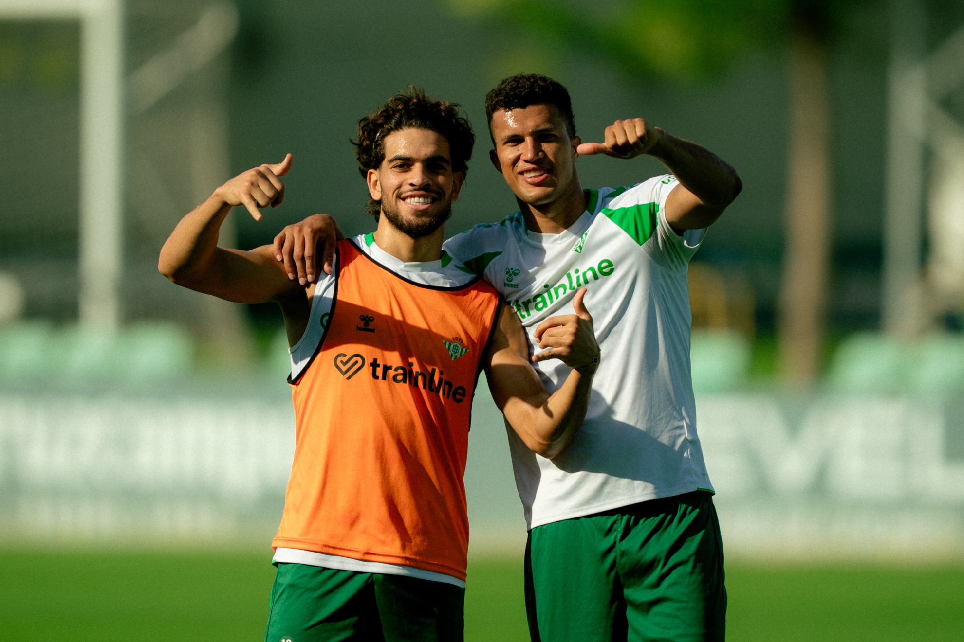 Abde y Deossa, en un entrenamiento REAL BETIS