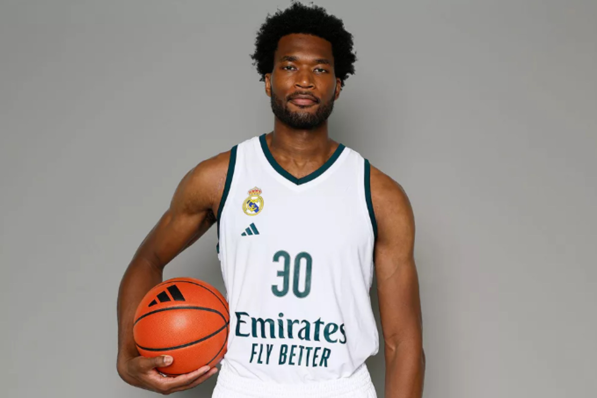 Jones lucirá el 30 en el Real Madrid.