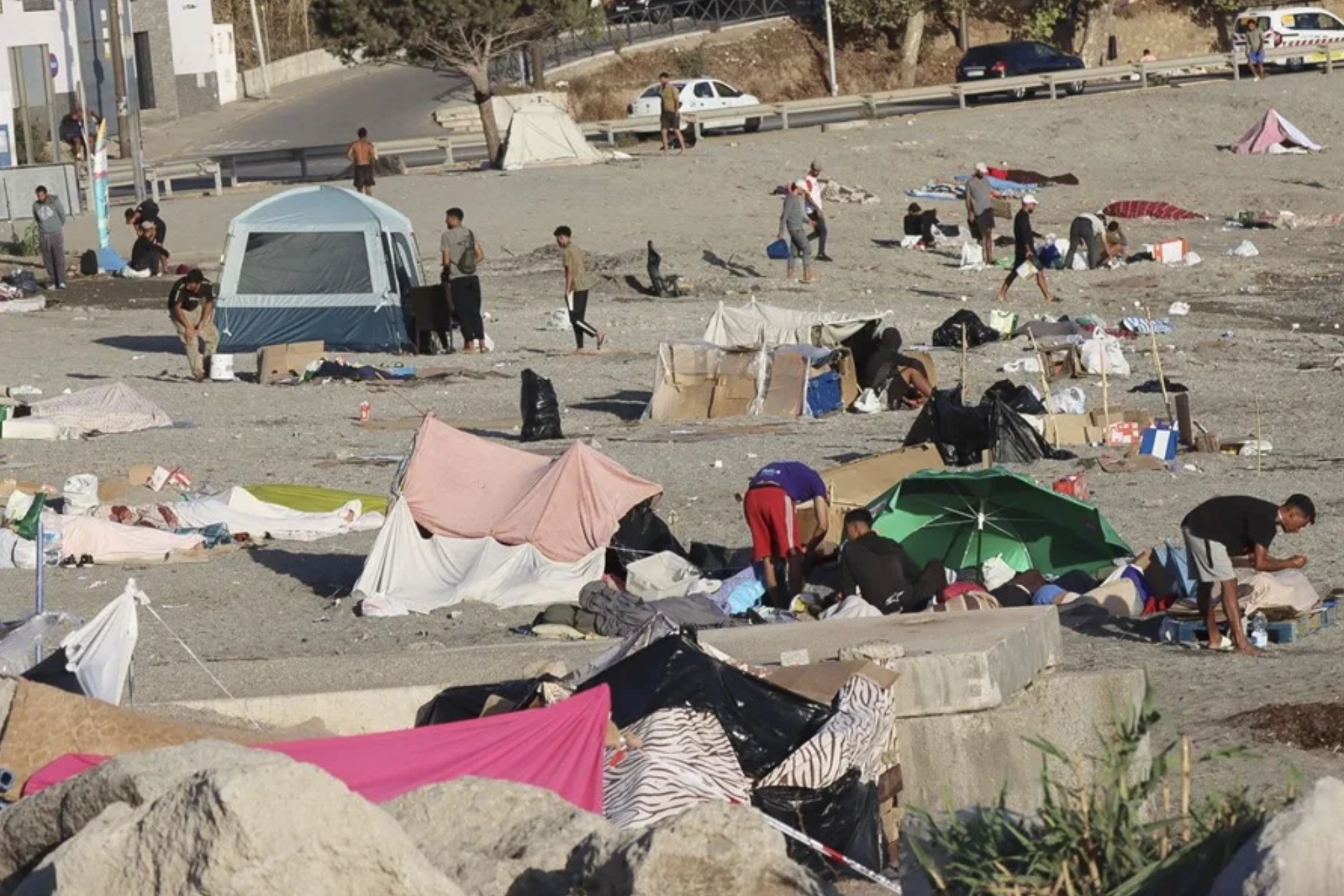 El Ministerio del Interior de España ordena el traslado de 22 presos desde el centro penitenciario de Ceuta hasta la cárcel de Algeciras EFE