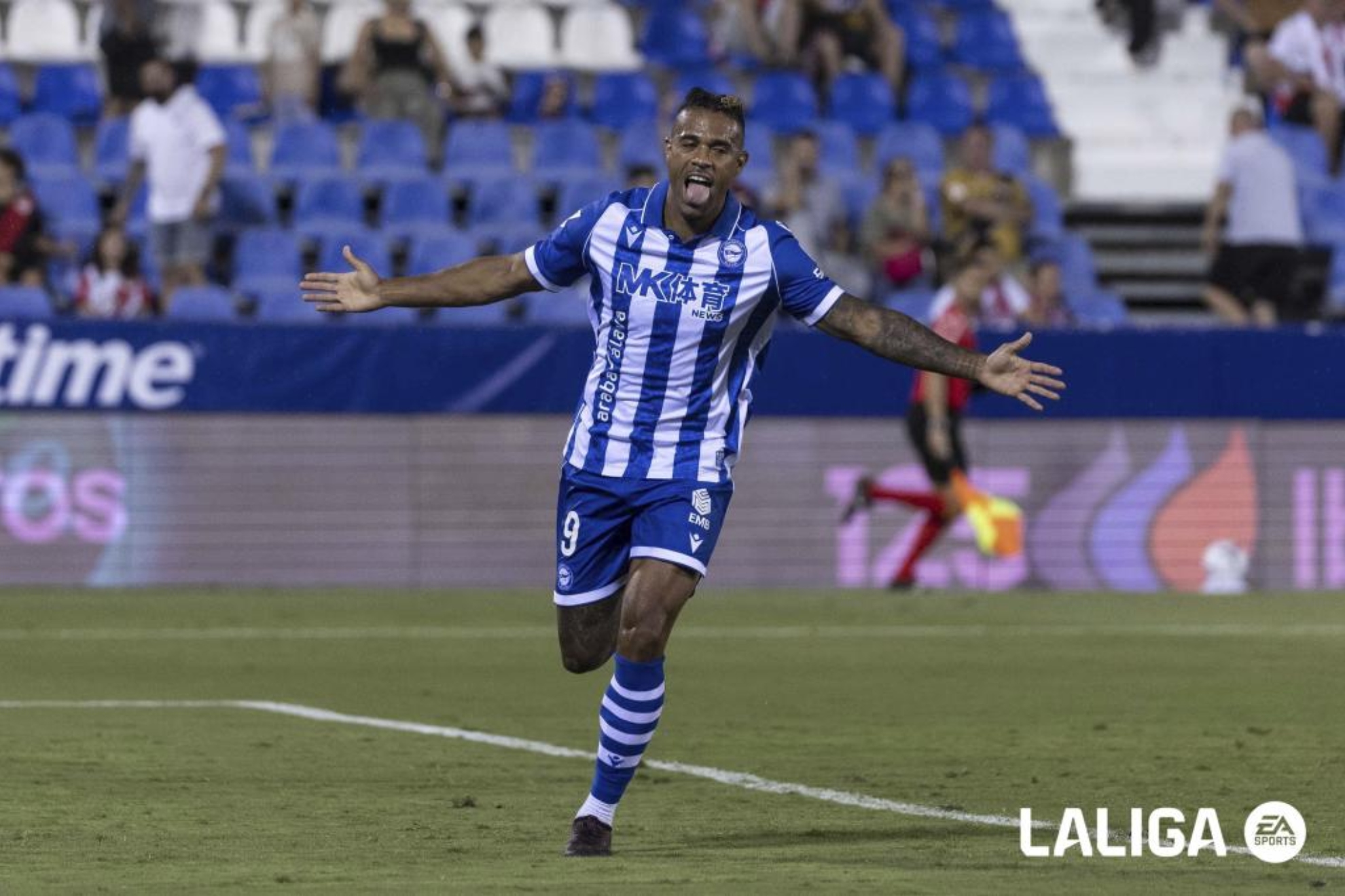 Mariano celebra uno de los goles que ha marcado. LALIGA