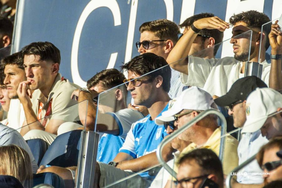 Morata, viendo a su nuevo desde la grada. LALIGA