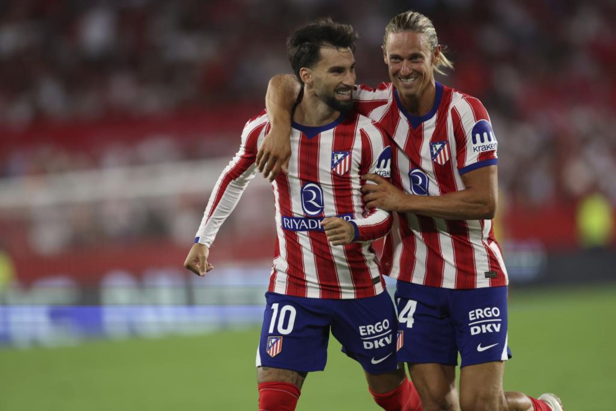 Baena celebra uno de sus goles.