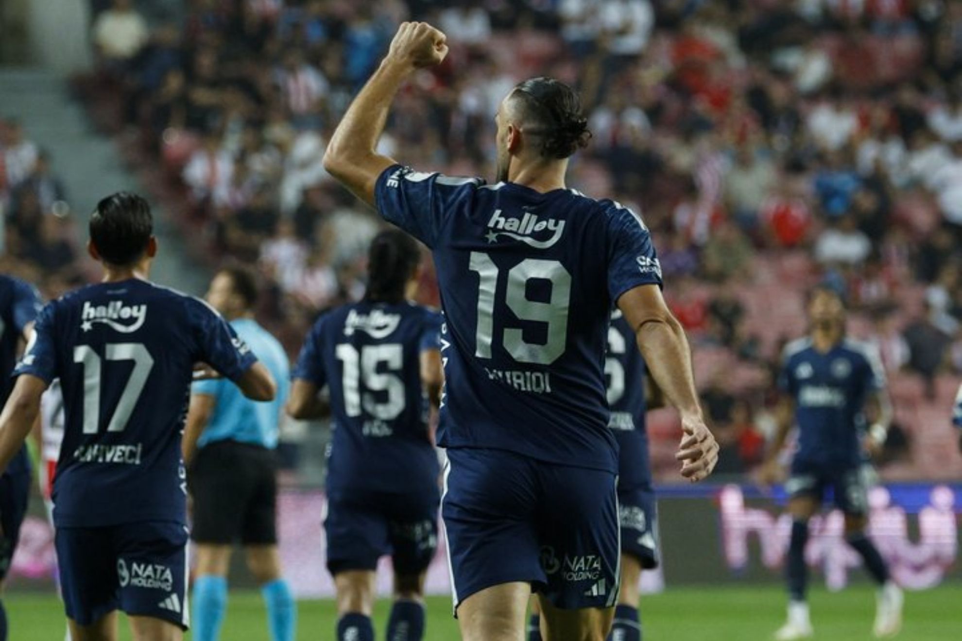 Muriqi celebra su gol contra Samsunspor @Fenerbahce