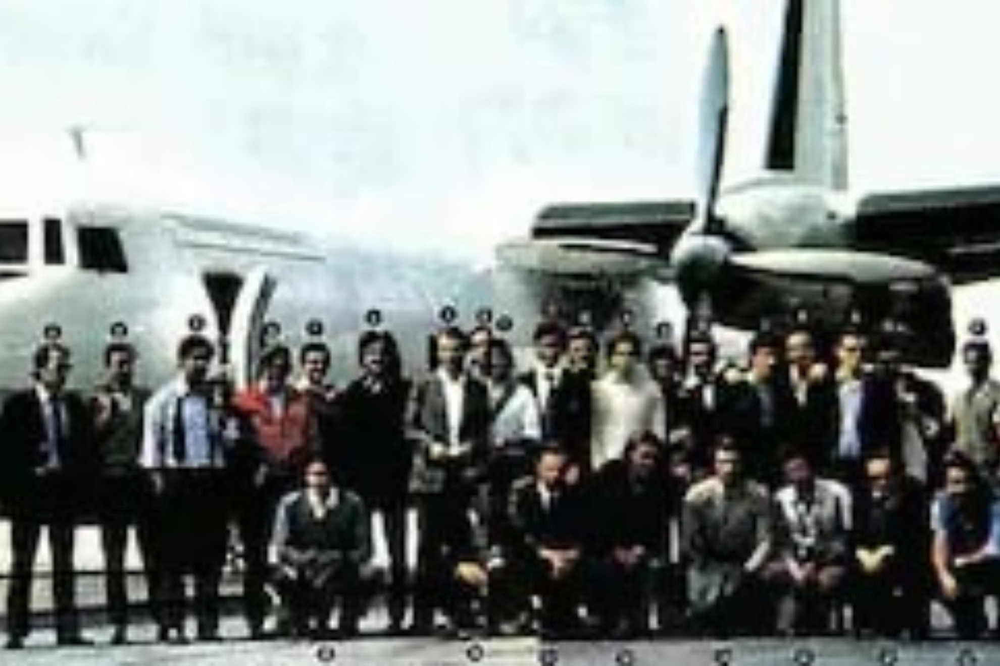 Foto tomada antes de partir hacia Chile en el aeropuerto de Carrasco, 1972.