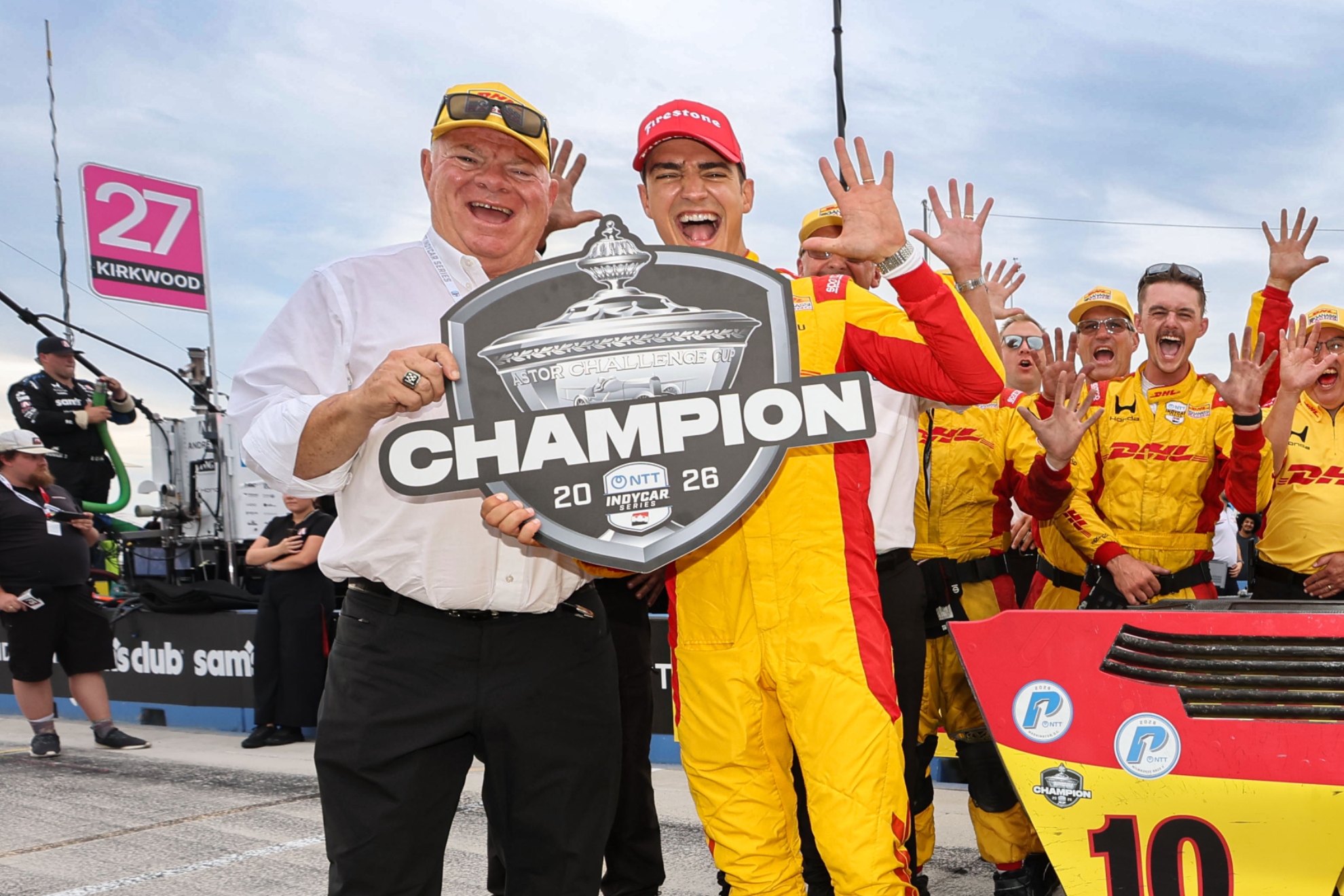 Palou y Chip Ganassi celebran el título de campeones