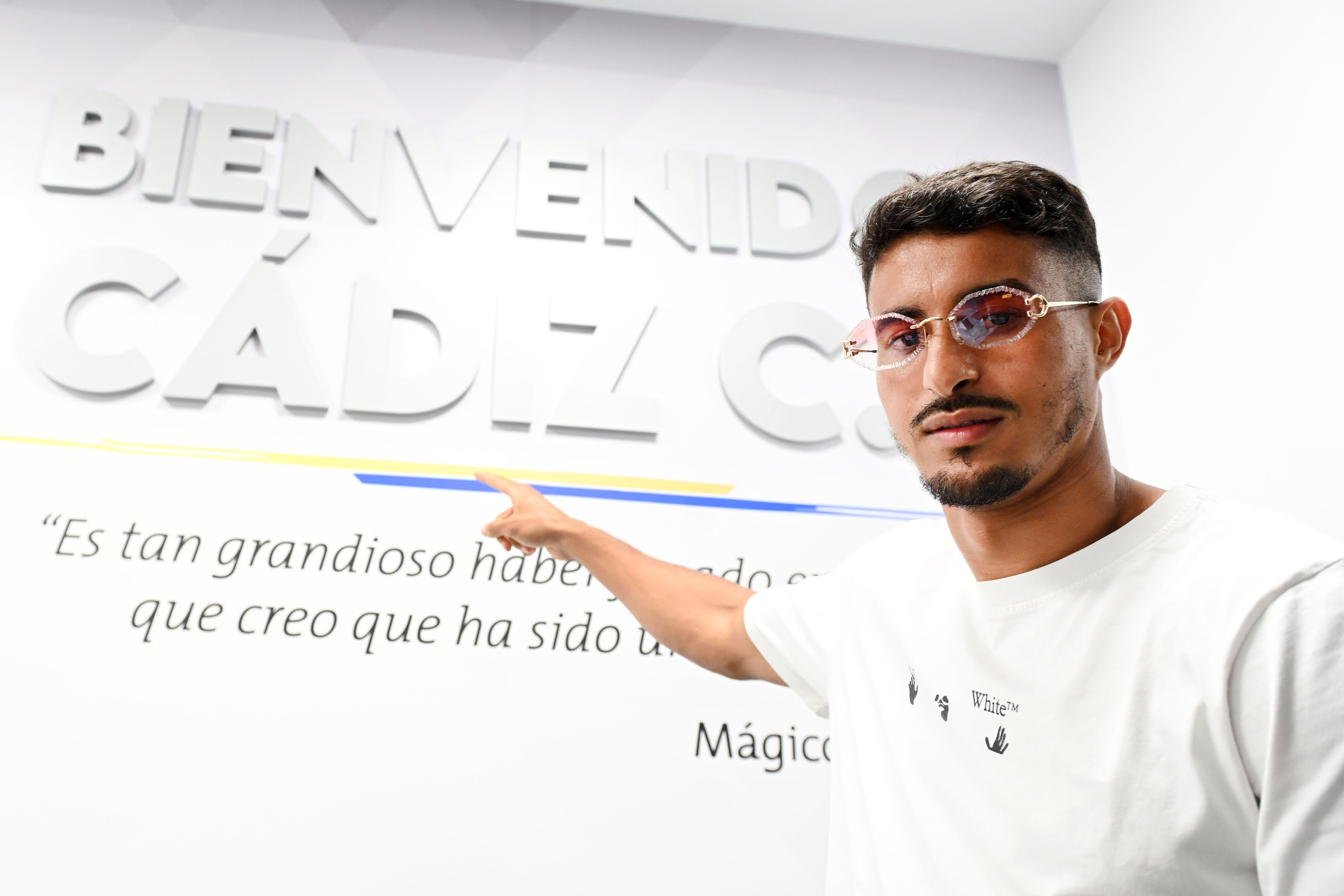 Aïmen Moueffek ya es nuevo jugador amarillo CÁDIZ CF