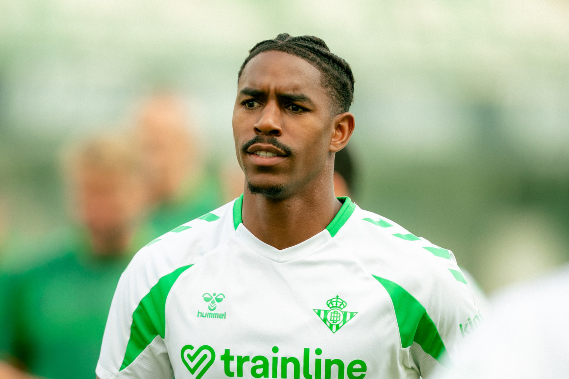 Junior Firpo, en un entrenamiento REAL BETIS