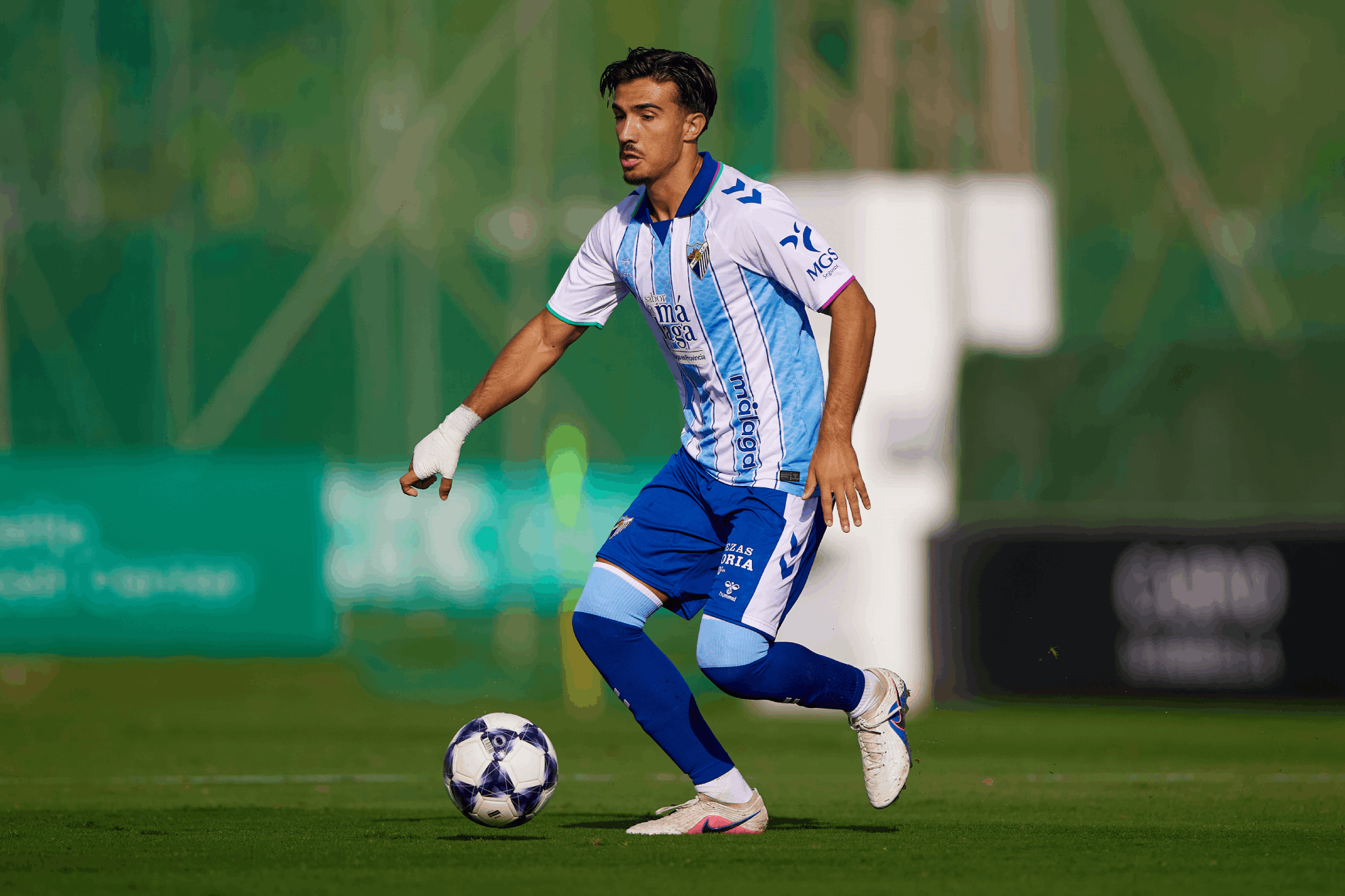 Pablo Arriaza, en un partido con el Málaga