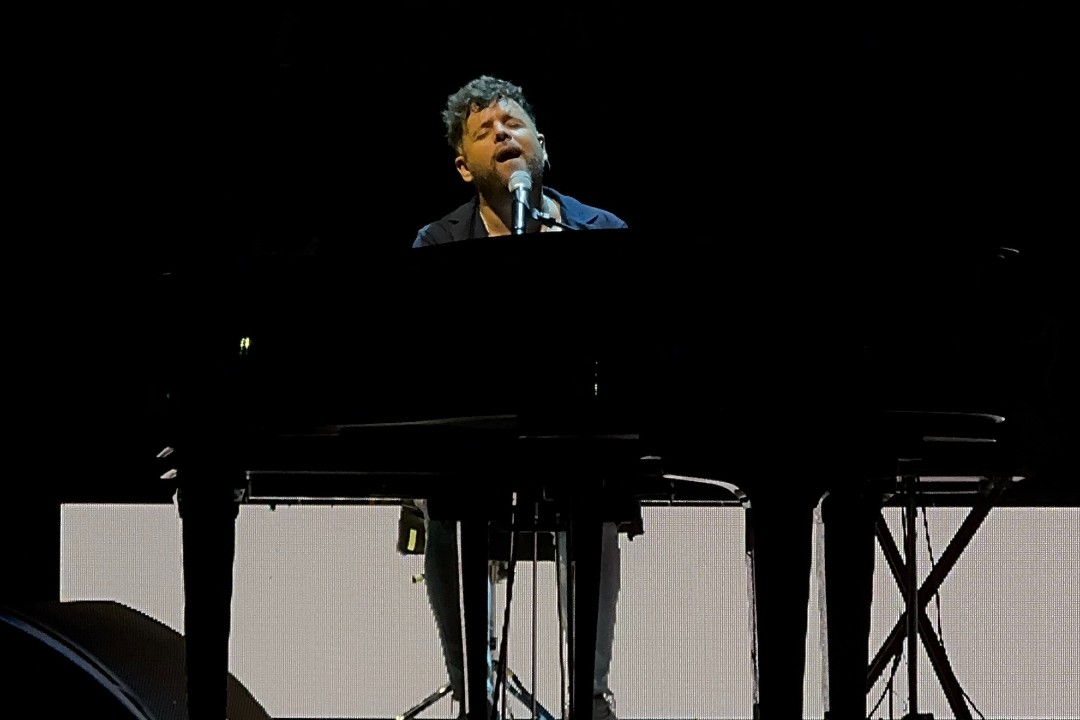 Pablo López, en su concierto en Arenas. AINHOA SÁNCHEZ