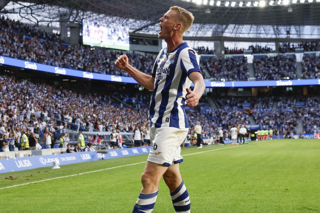 Óskarsson celebra su gol ante el Espanyol.