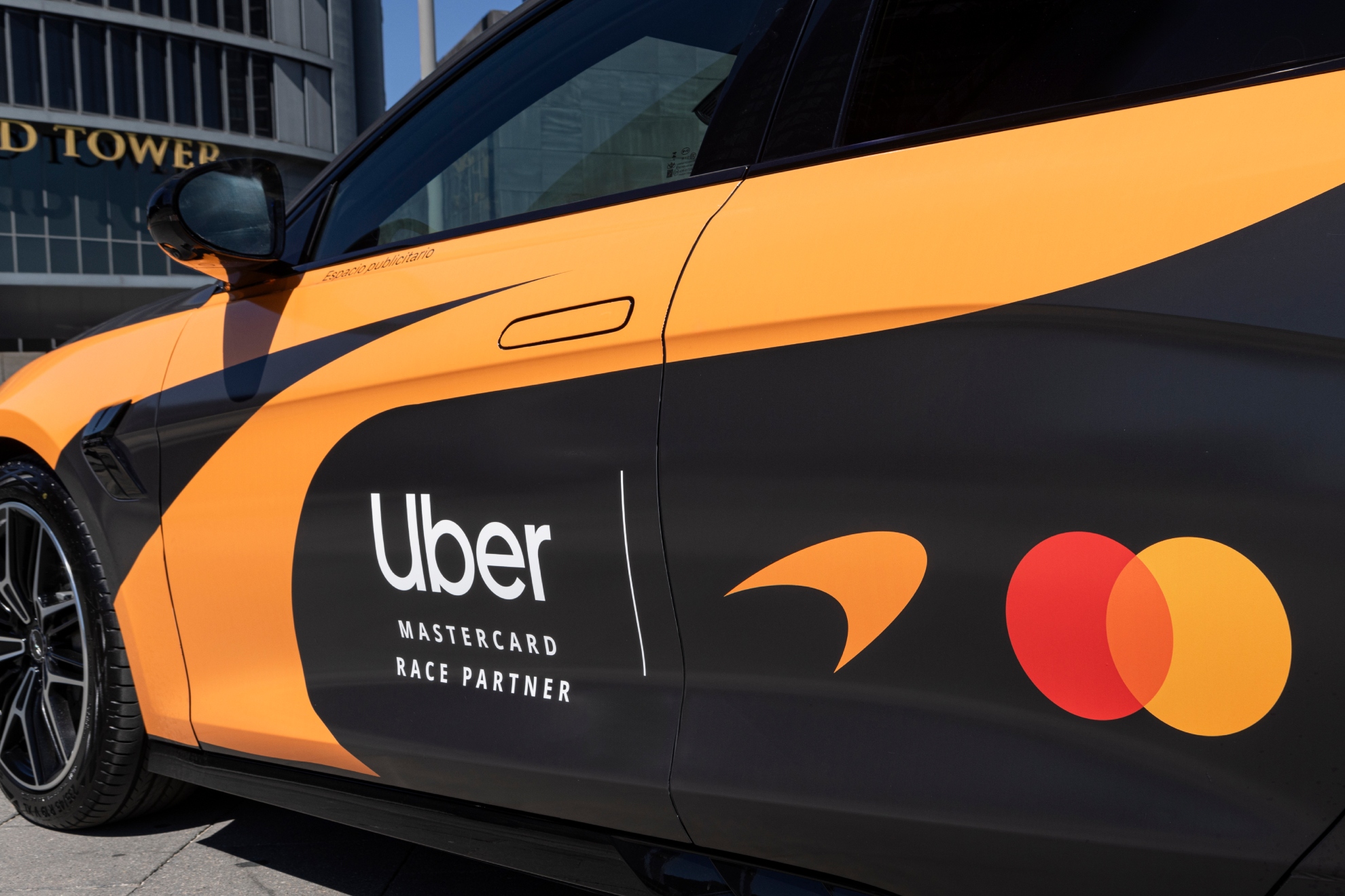 A través de la opción Uber GP se podrán pedir estos coches con decoración especial.