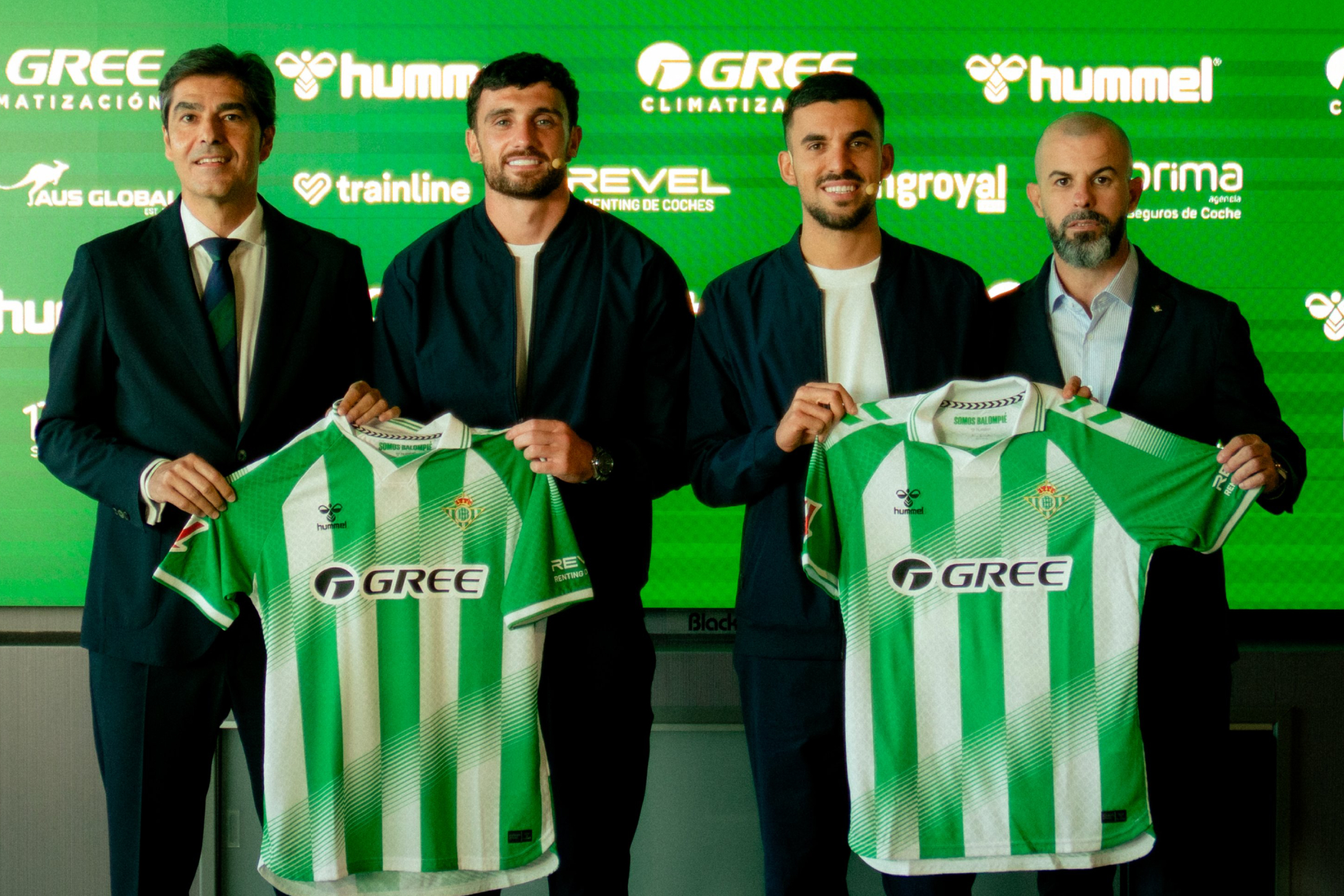 Troy Parrott y Dani Ceballos, presentados