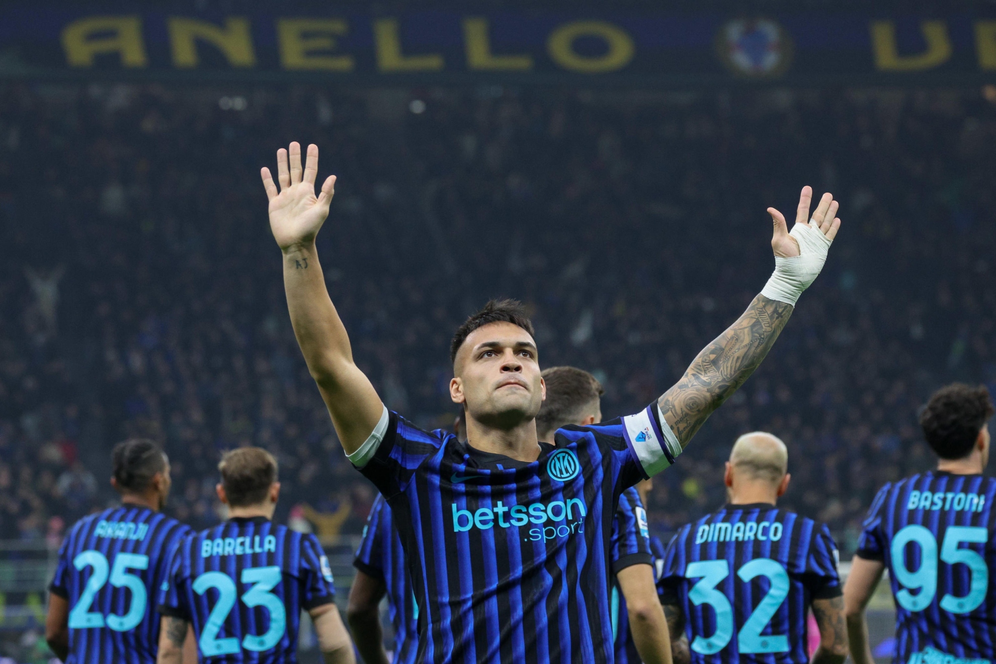 Lautaro Martínez celebra un gol con el Inter. EFE.