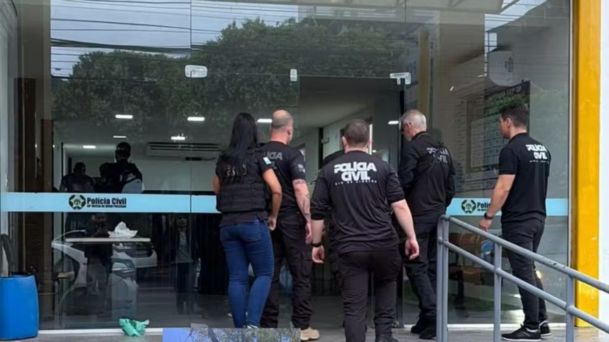 Operación Falso 9: un estafador se hace pasar por entrenador para robar a futbolistas