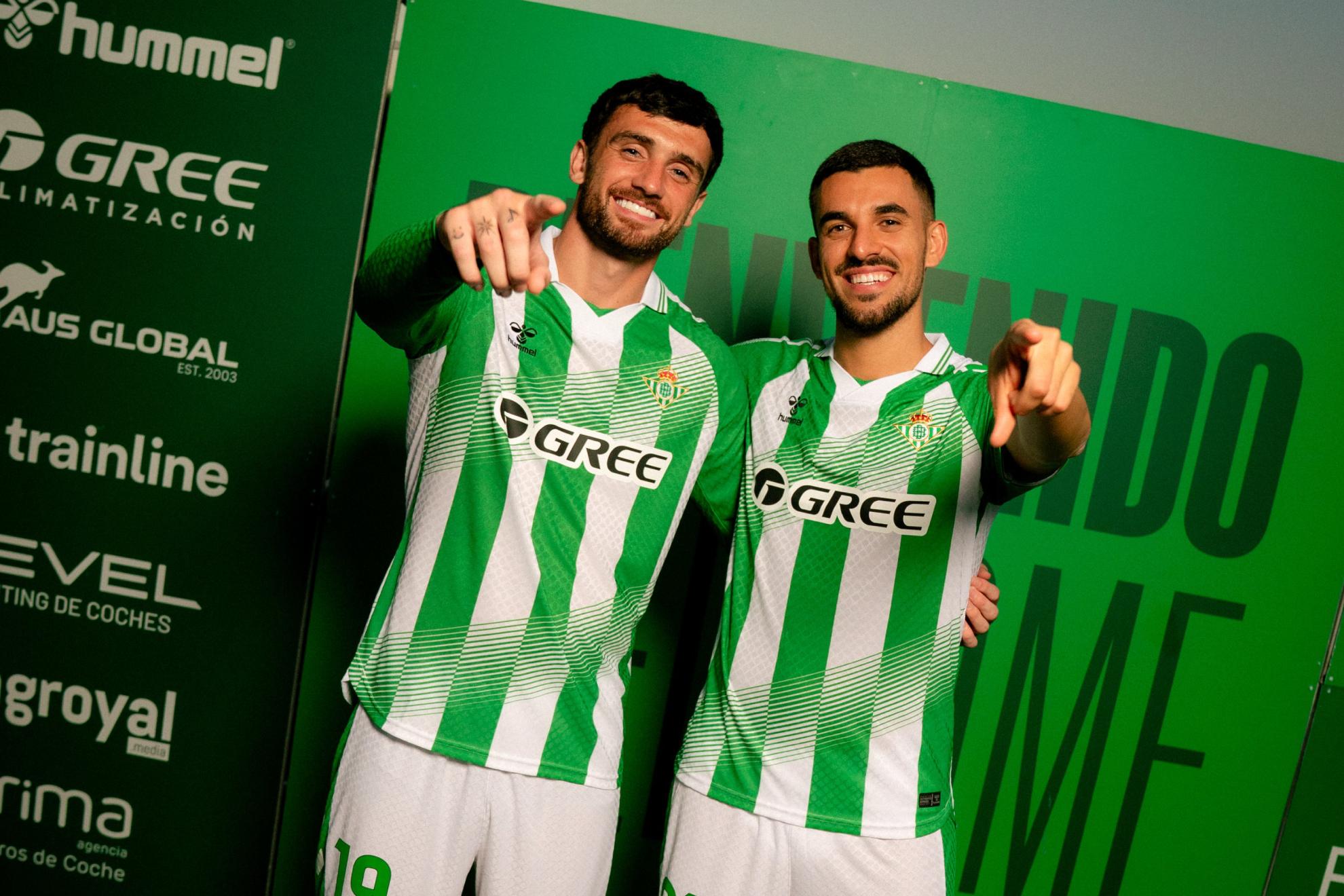 Parrott y Ceballos, durante su presentación REAL BETIS